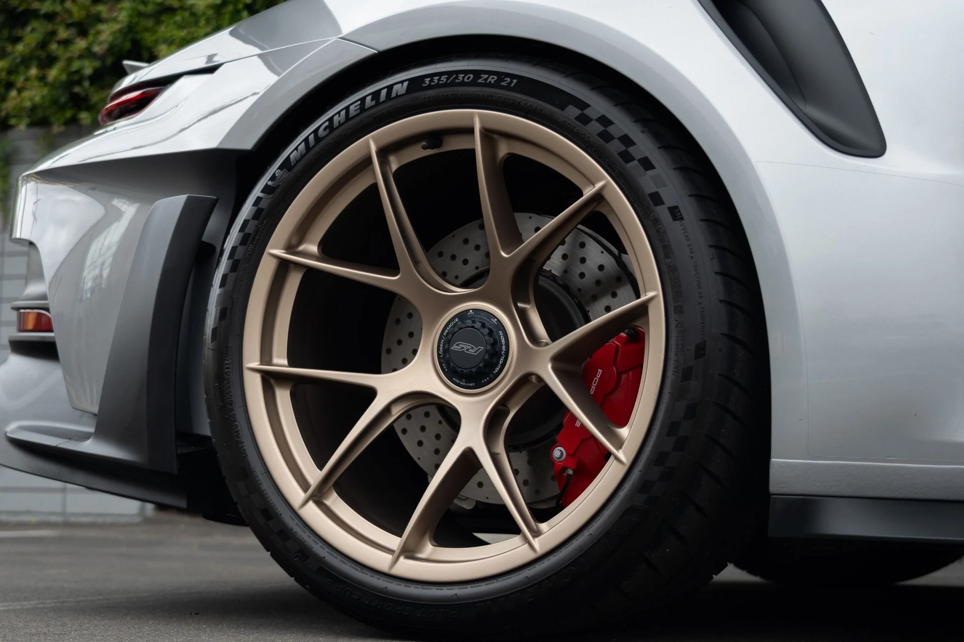 mph010_2934101567_Used_2025_Porsche_911_GT_3_RS_1758931250_8845693882