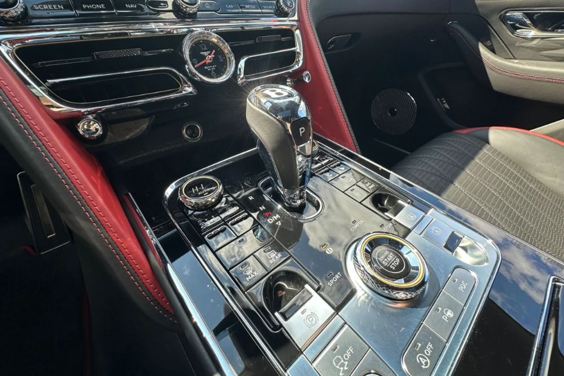 mph010_2934740104_Used_2023_Bentley_Flying_Spur_Speed_1778073007_6b2785073f