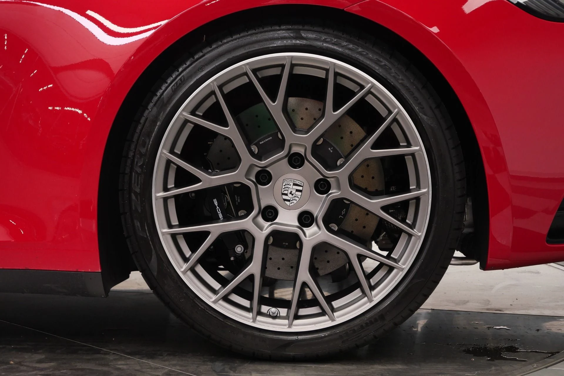 mph010_2936315812_Used_2024_Porsche_911_Carrera_S_7_Speed_Manual_Slick_Top_RS_Spyder_Wheels_1774984316_df23a8f3ea