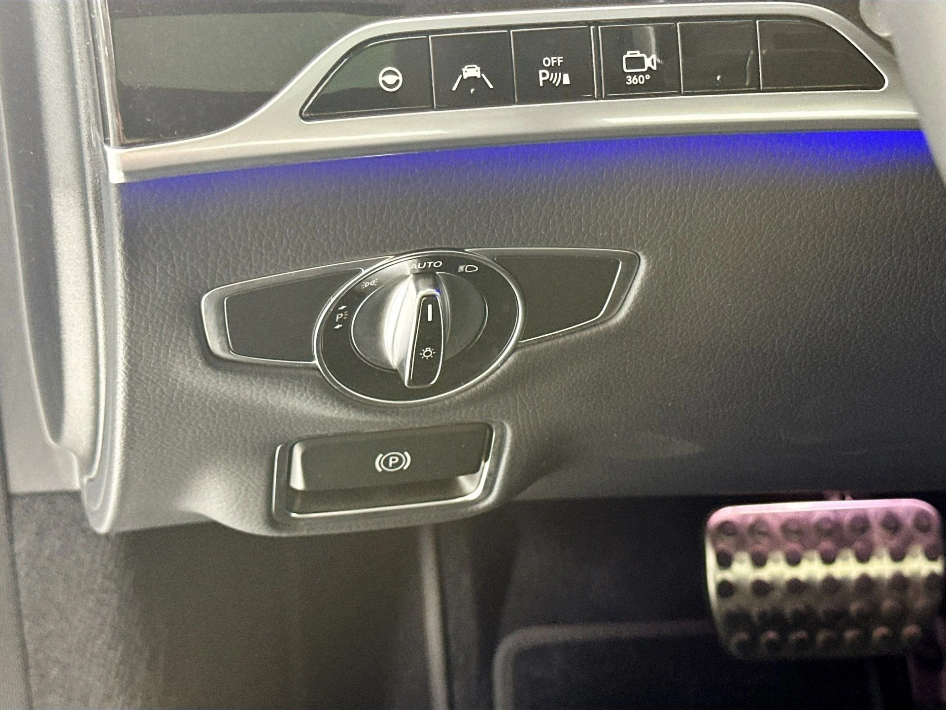 mph010_2936886052_1d464a786746a493efa3d6b7ff0d97cdx_767aada690