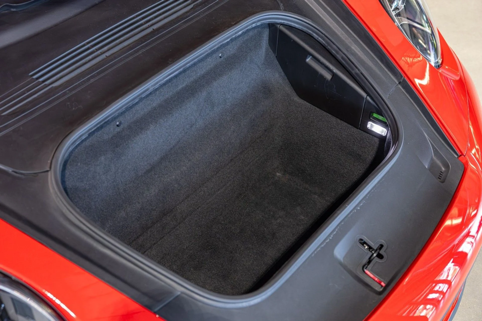 mph010_2936998993_EQ_9aa2494540