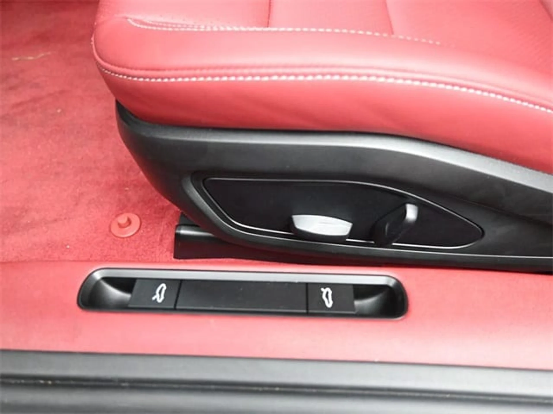 mph010_2937611775_4b84f28b535c7f49dee5c0cbb7d48b41x_afb08418f1