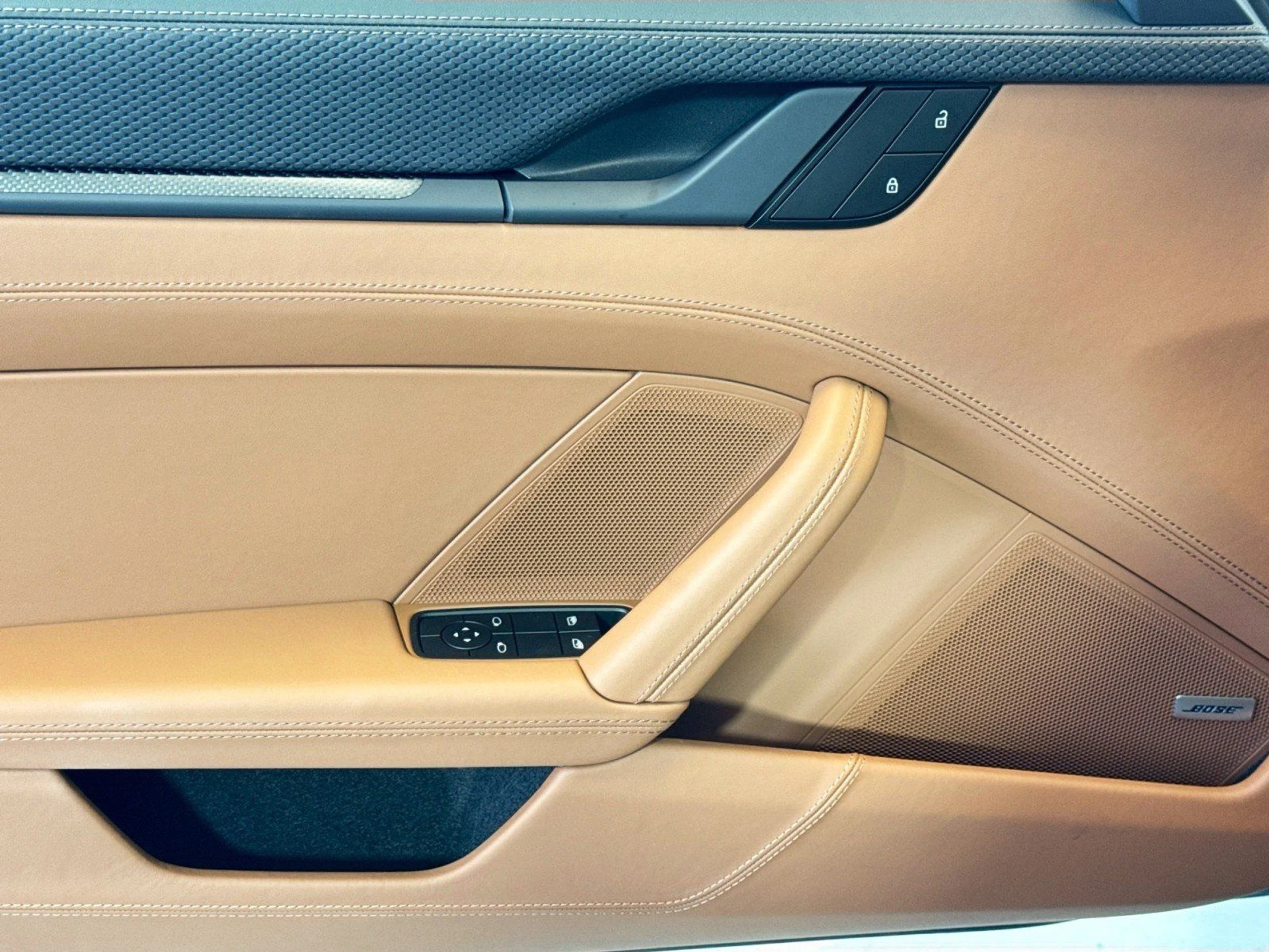 mph010_2937827518_e6d0d09effc15aa7493b82d606dffc71_bd7d363d47