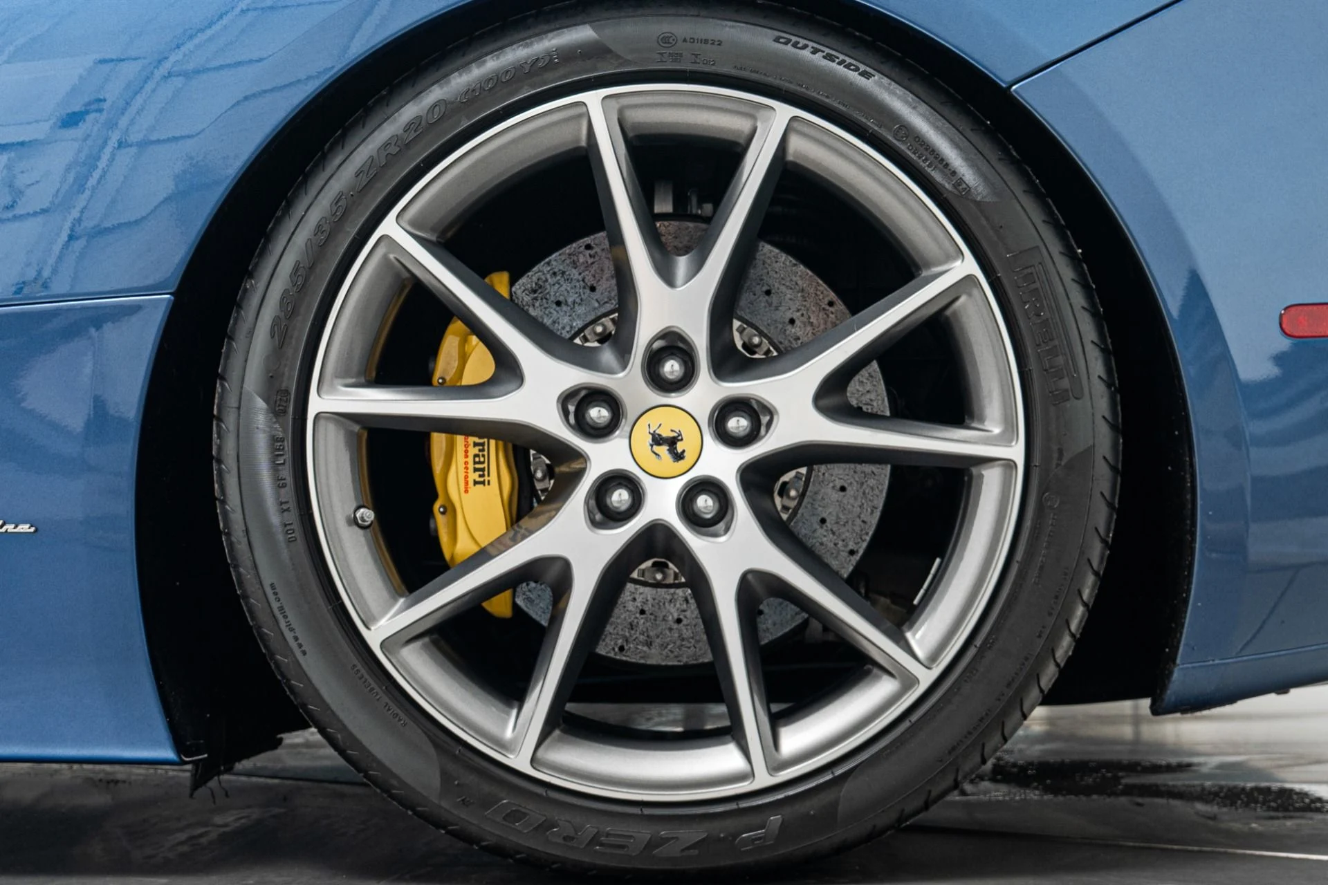 mph010_2944790495_Used_2010_Ferrari_California_1774646795_87d679adae