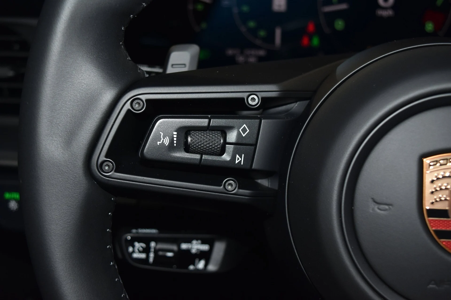 mph010_2953741013_53ba7f6bda6c5239cd2d0f7251d94fabx_75c553e35e