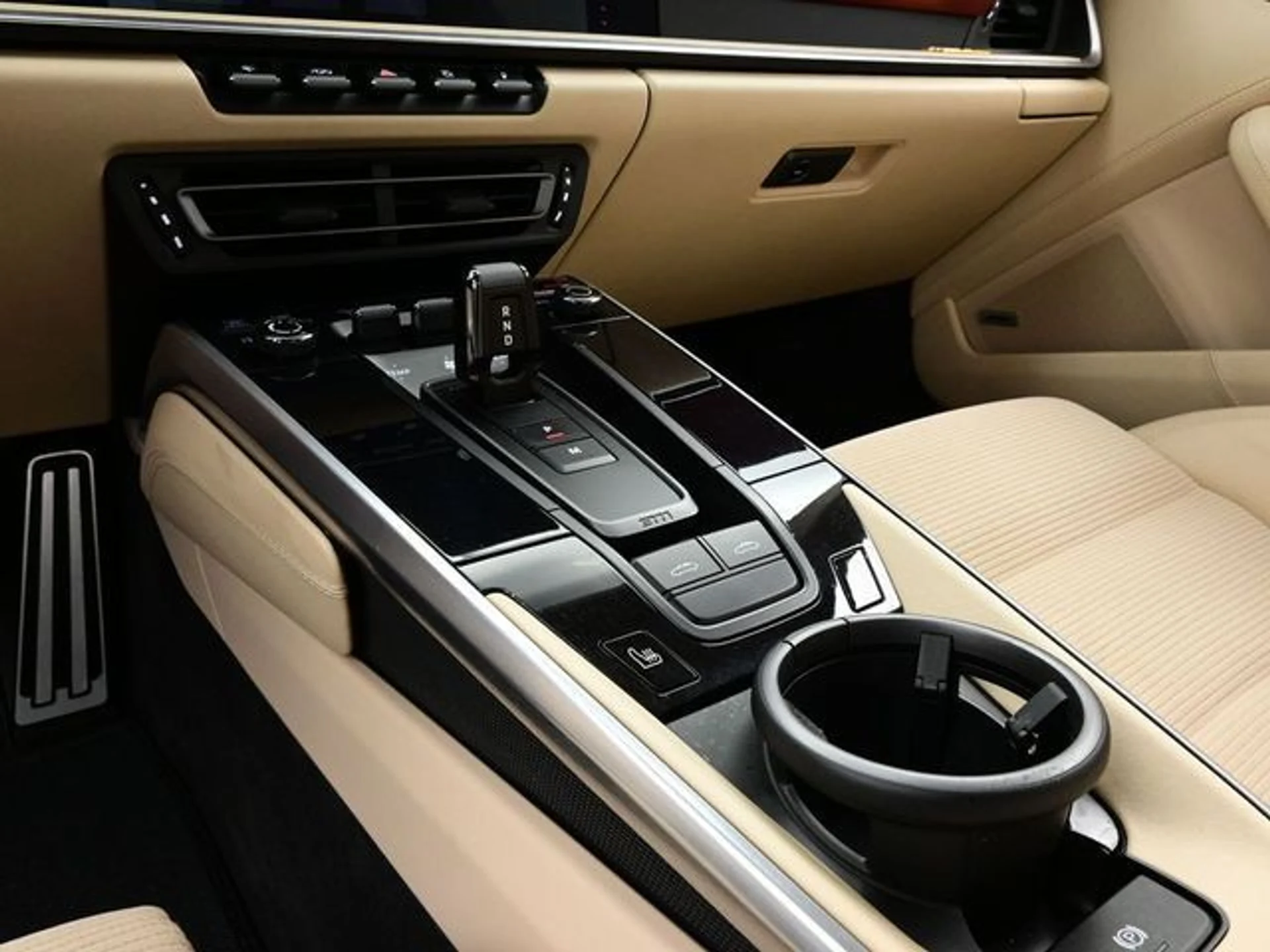 mph010_2955011915_fd640fd39c10b138d1a4cc9ee512fc9ex_6545628804