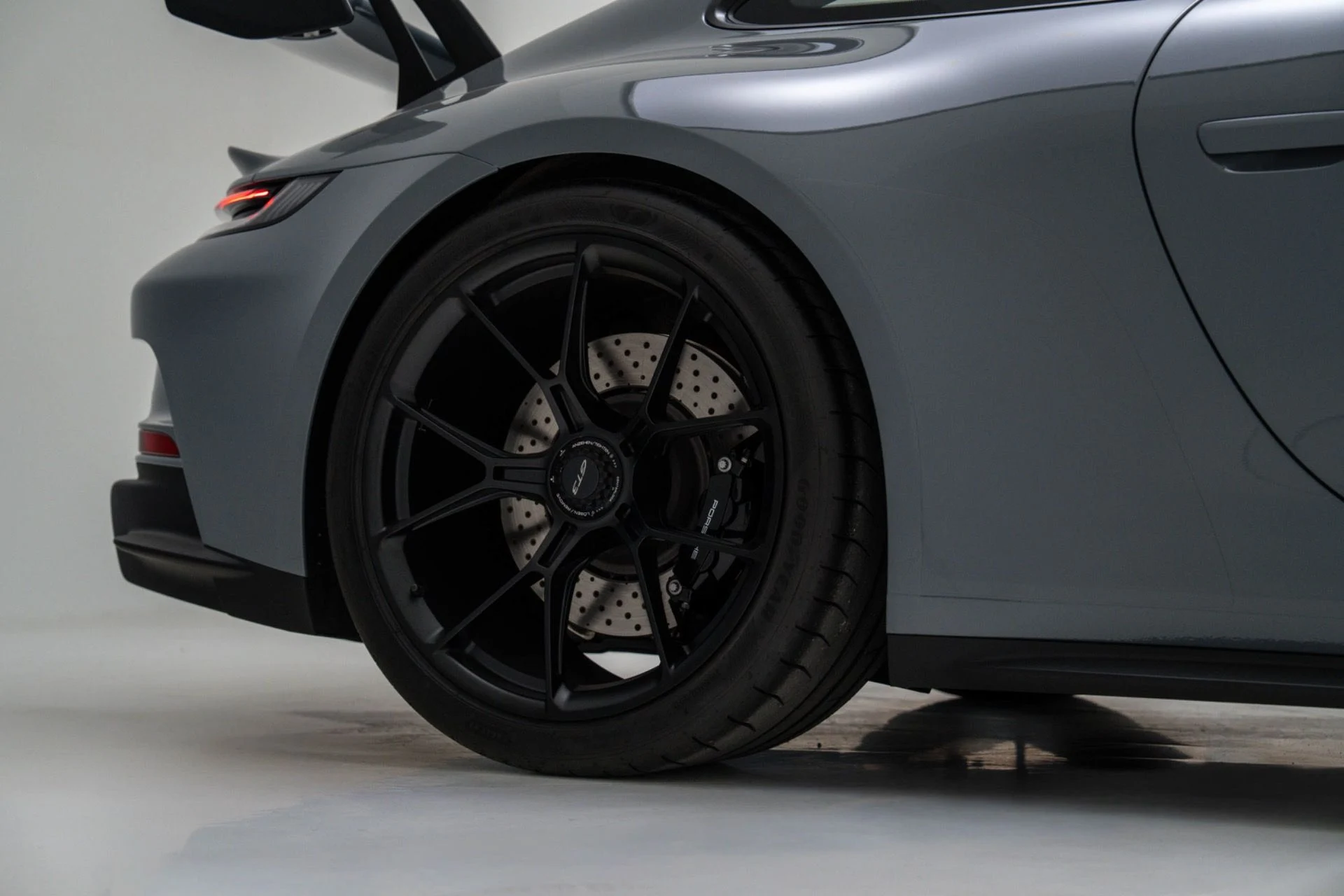 mph010_2967919953_Used_2024_Porsche_911_GT_3_1774634336_f6b91a4bf6