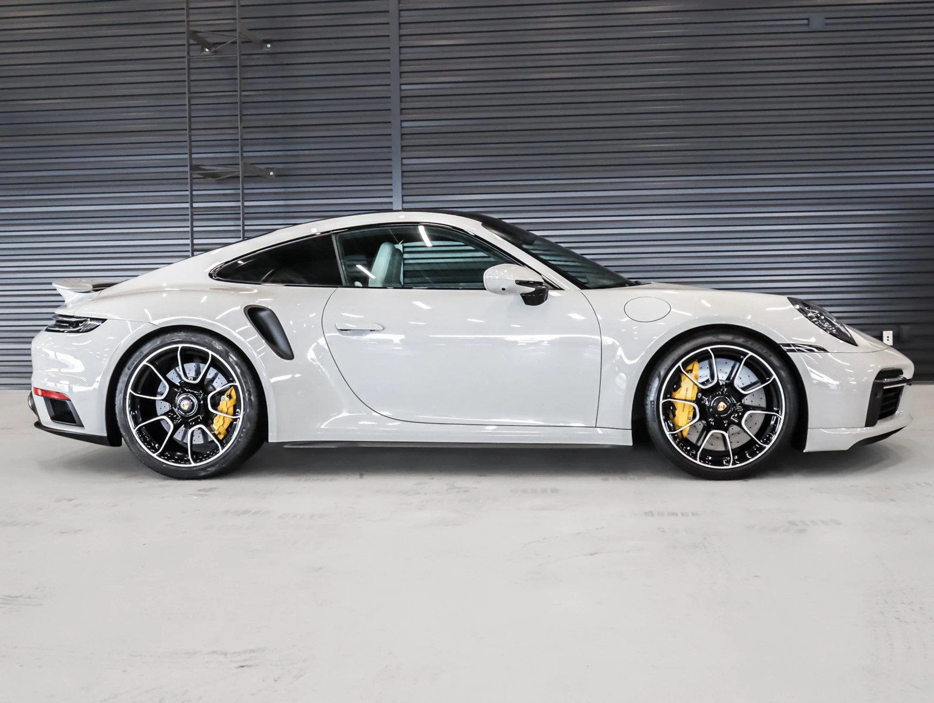 mph010_2968617735_223473067b594573d496f6057eab19fd_929283720d