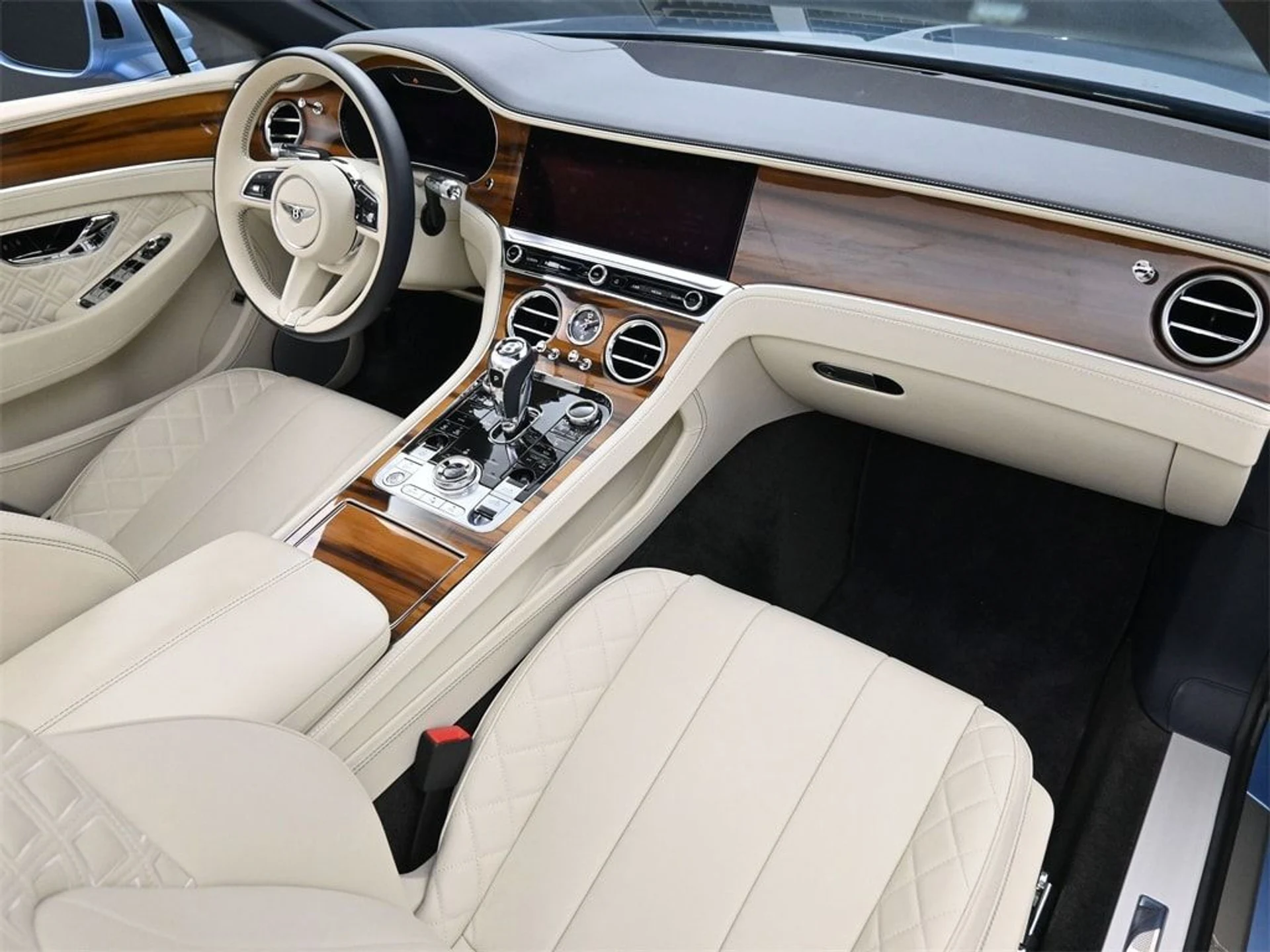 mph010_2971435930_c73ae7dfeaf9e26dbef6323e0ad205a2x_441ab3f633