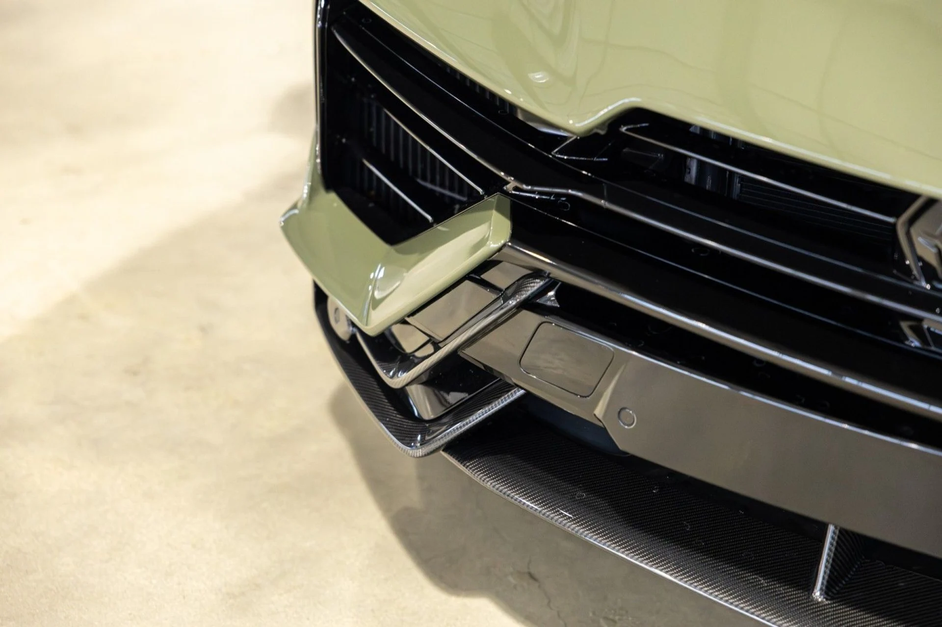 mph010_2972450378_p_Q_fffb5fef52