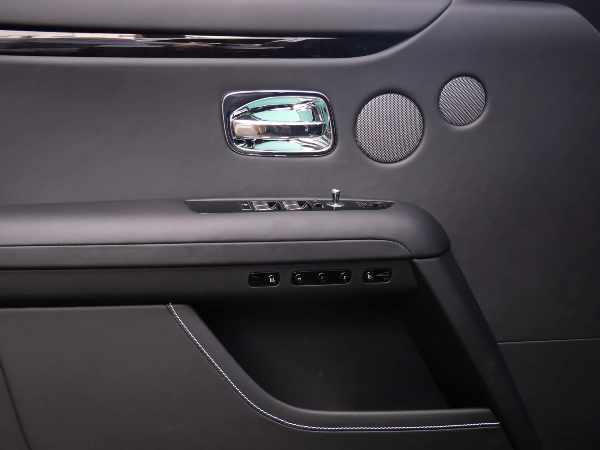 mph010_2981607335_4a995a5e141093085ea1f652adc6c306x_0c90b9918c