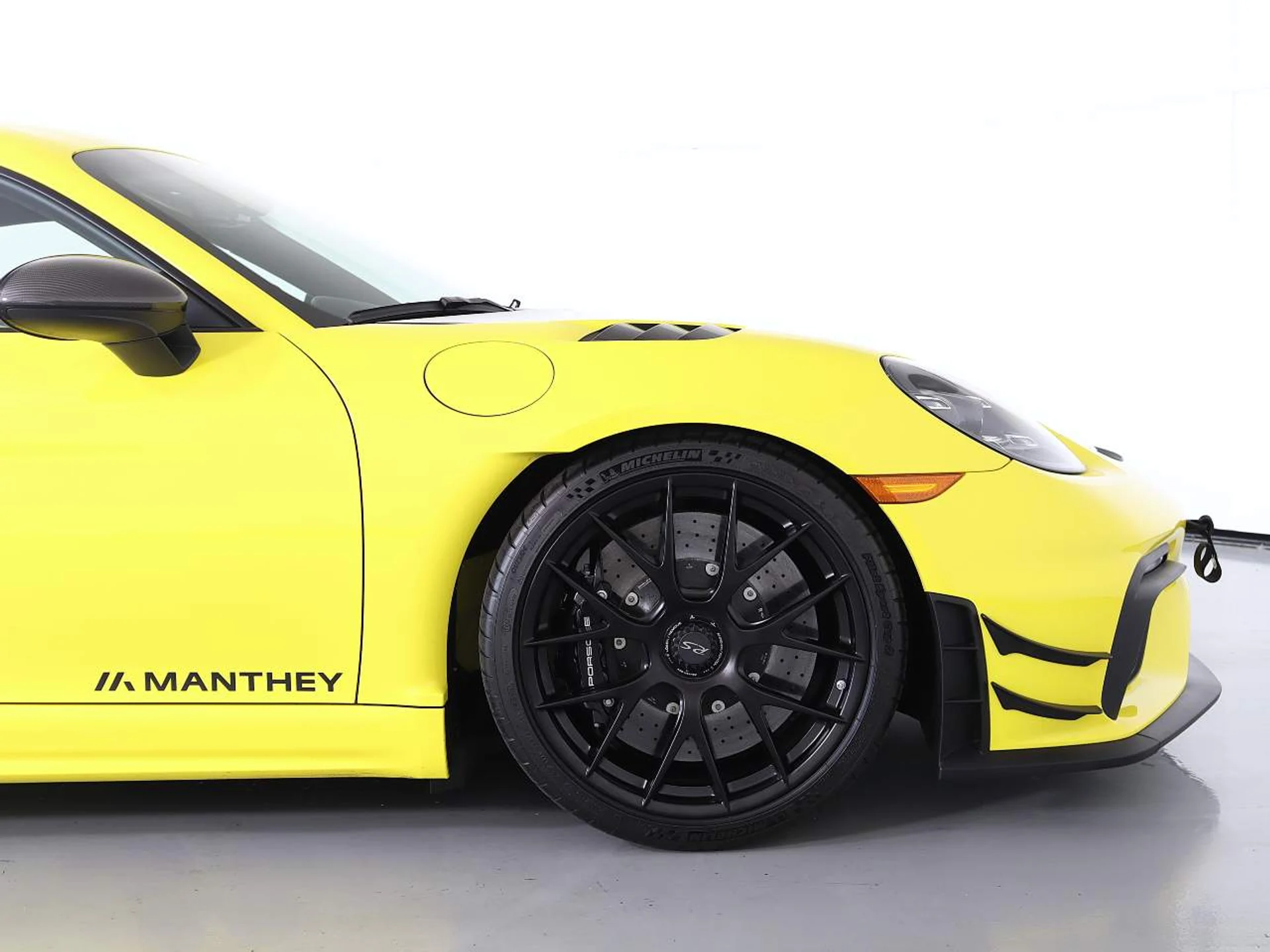 mph010_2984825219_aa3c4d89352e8960881e105e62357f50_01d20b47d6