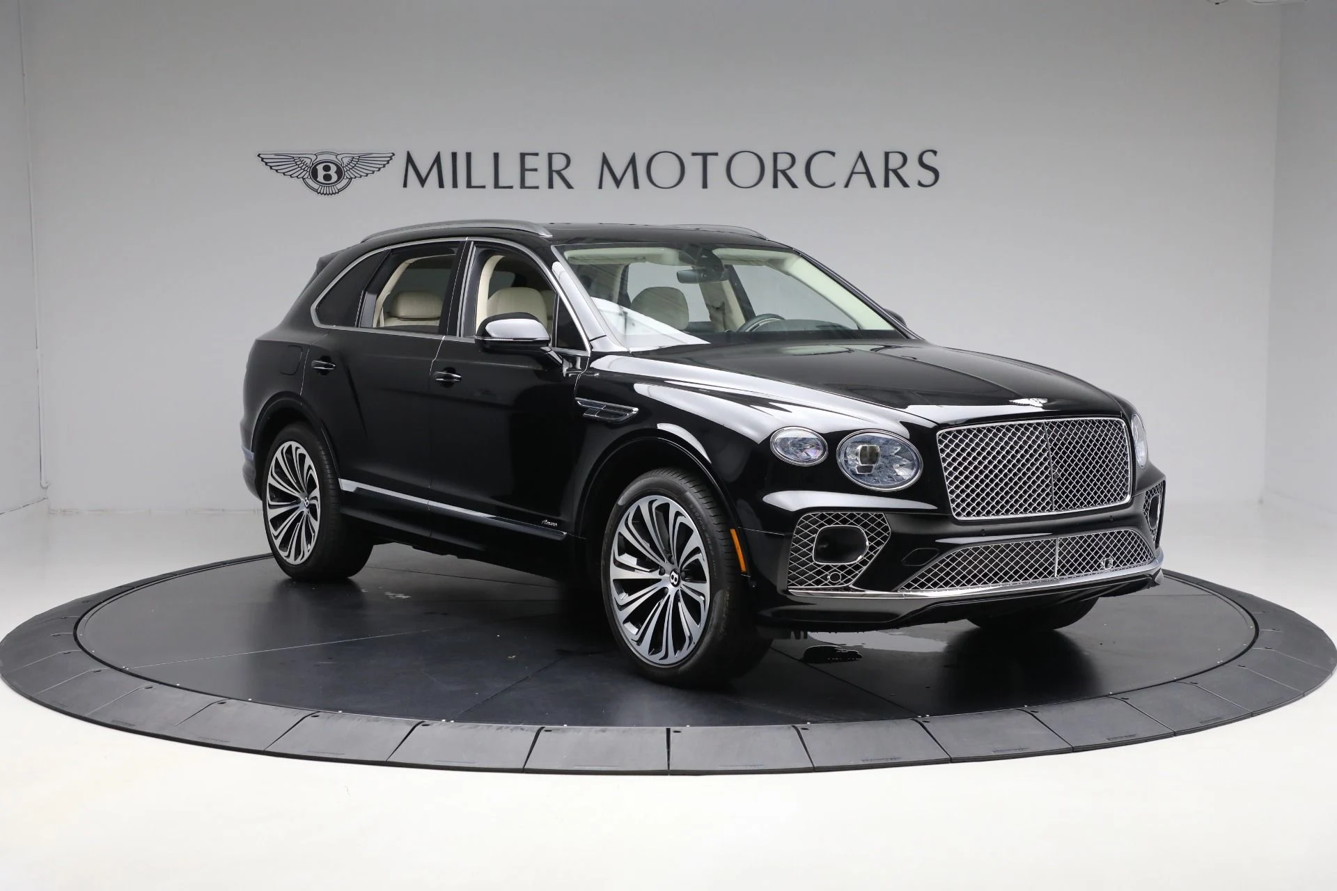 mph010_2984927674_Used_2023_Bentley_Bentayga_Azure_V8_ef7a7cd80d