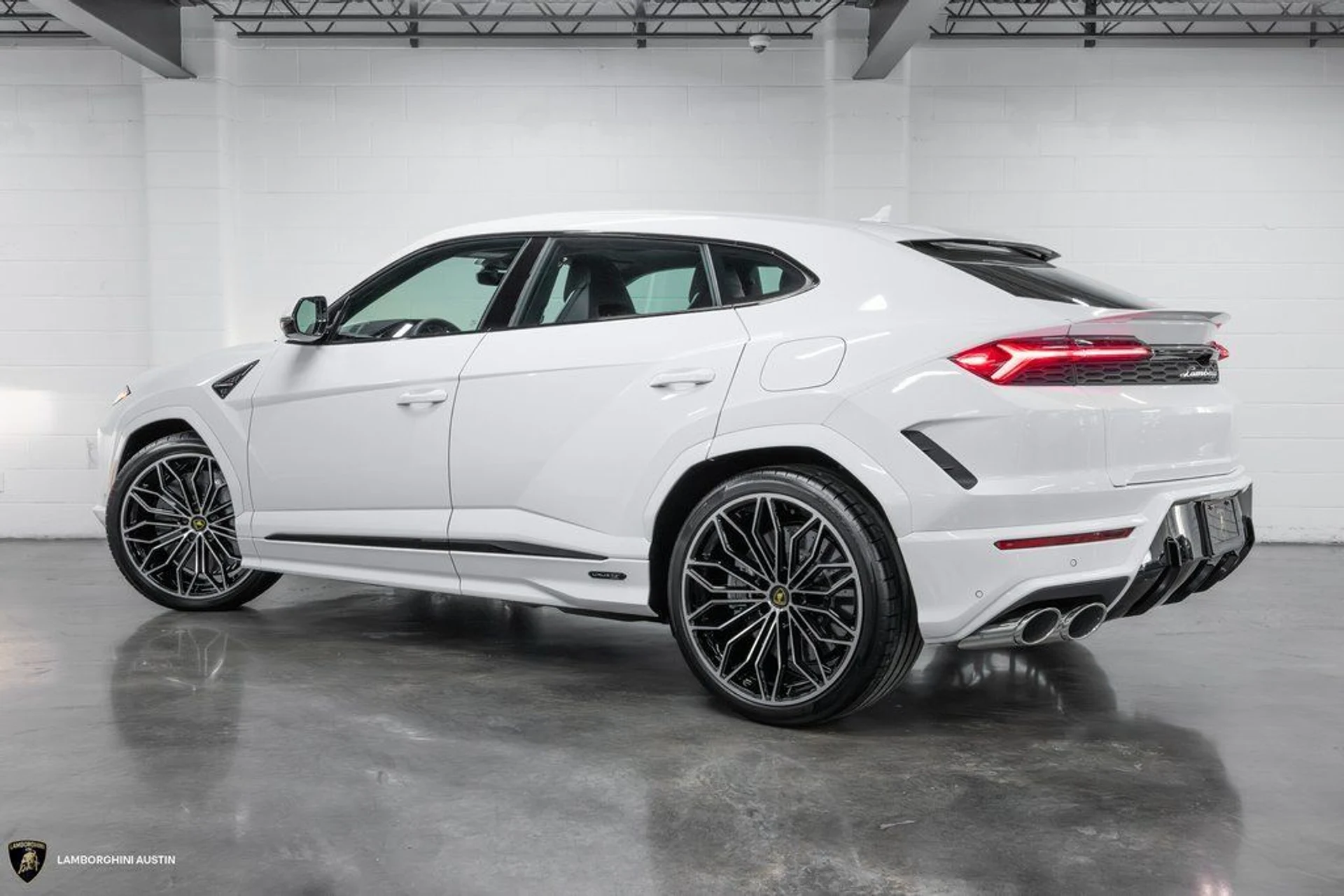 mph010_2988607450_53b323de182d40ee8e2af43675ff12a4x_4dcadd6497