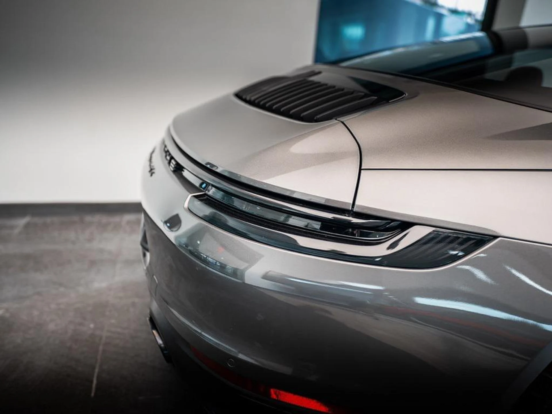 mph010_2988723703_k_So09lo_Db4_IA_2pixp_KWU_W9m_M_To_38ef2c43db