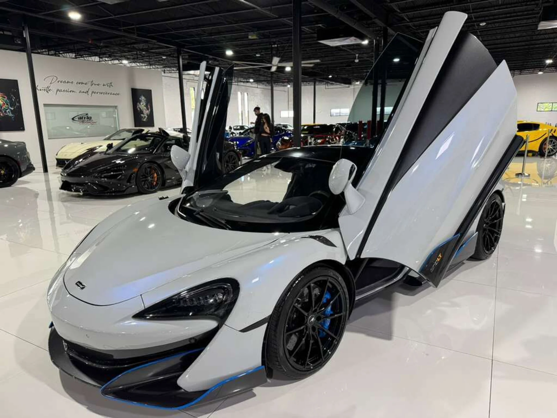 mph010_2993387944_0398adefbccf96b5510a5dbcbf0560d9_11a580a401