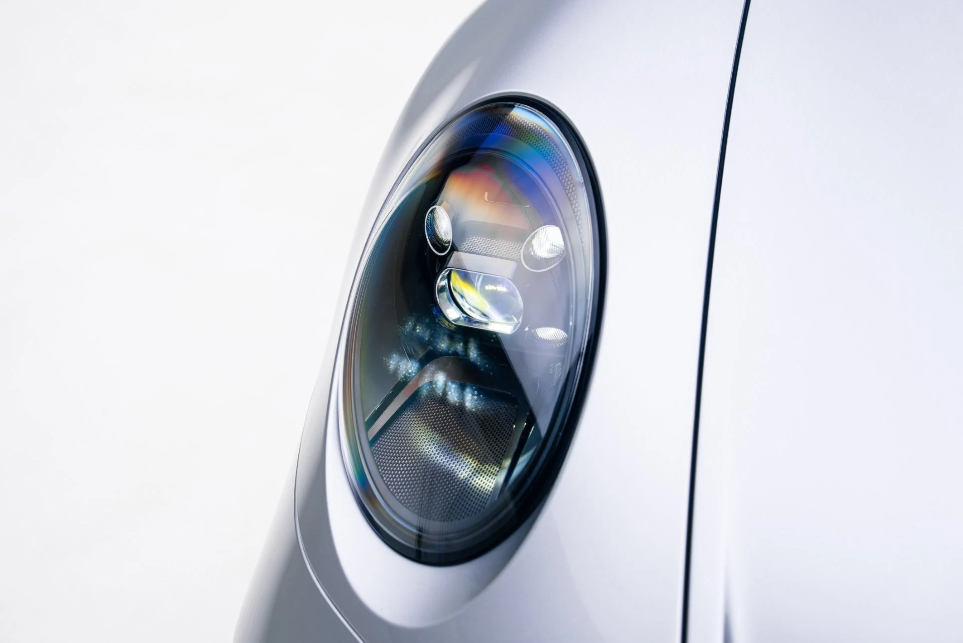 mph010_3005729283_Used_2022_Porsche_911_GT_3_1766184698_1d9d4d4dec