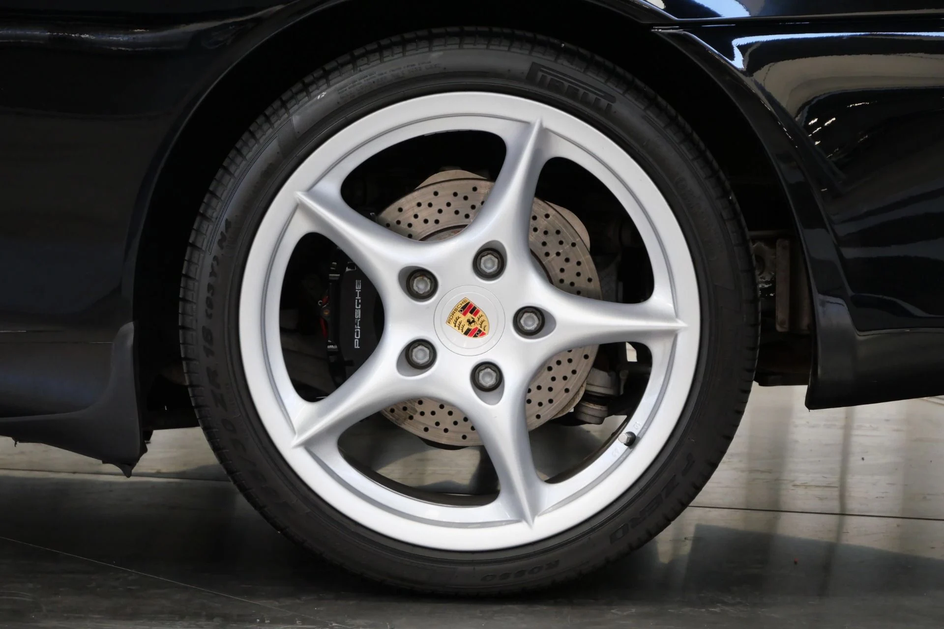 mph010_3006030414_Used_2003_Porsche_911_Carrera_1758033613_af5bf0ed6f
