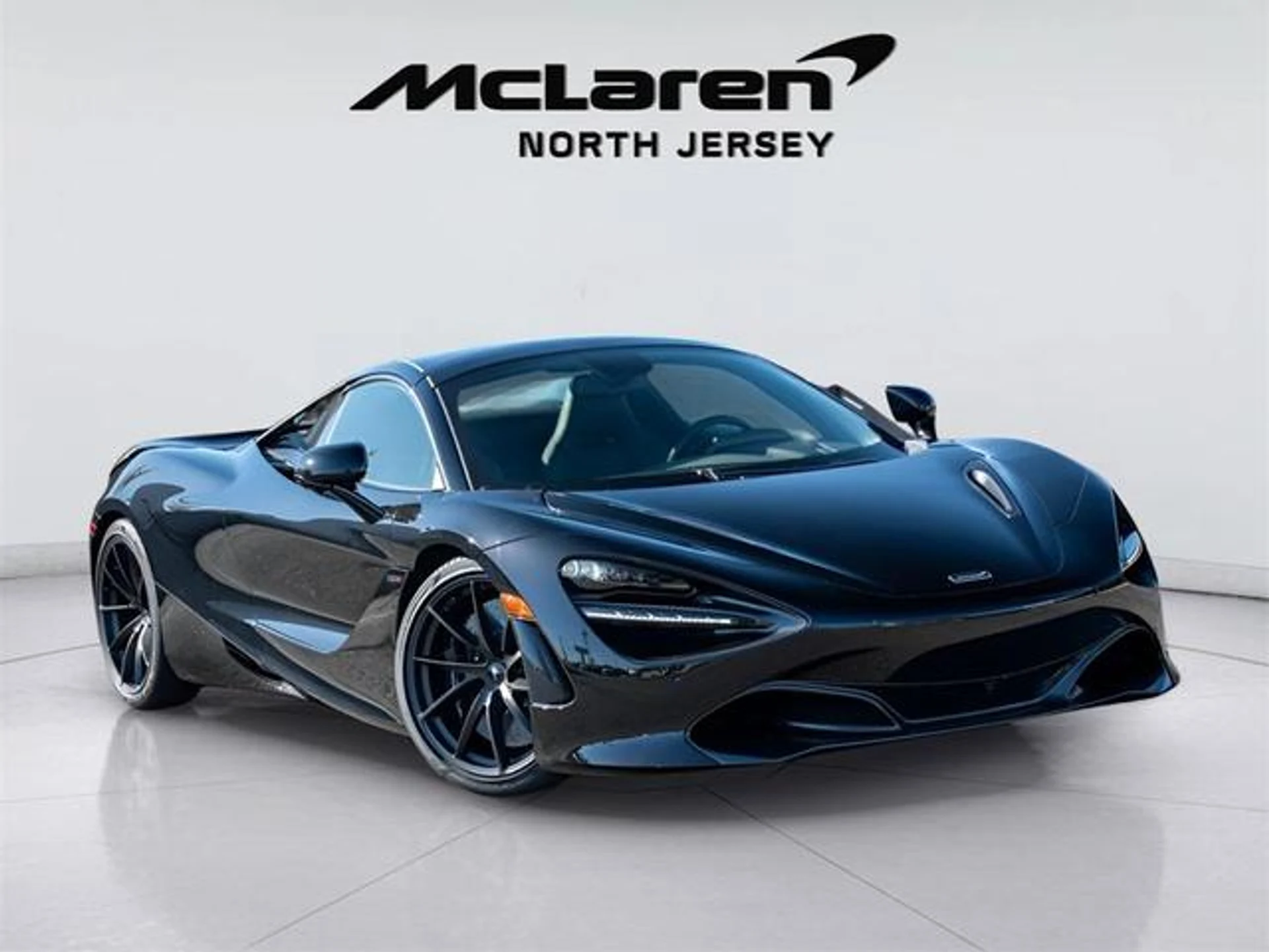 mph010_3006536448_b2b_AW_Mg_B9_Ly_TS_Uelf_MZ_4_B_Rv67_BI_458ebb3037