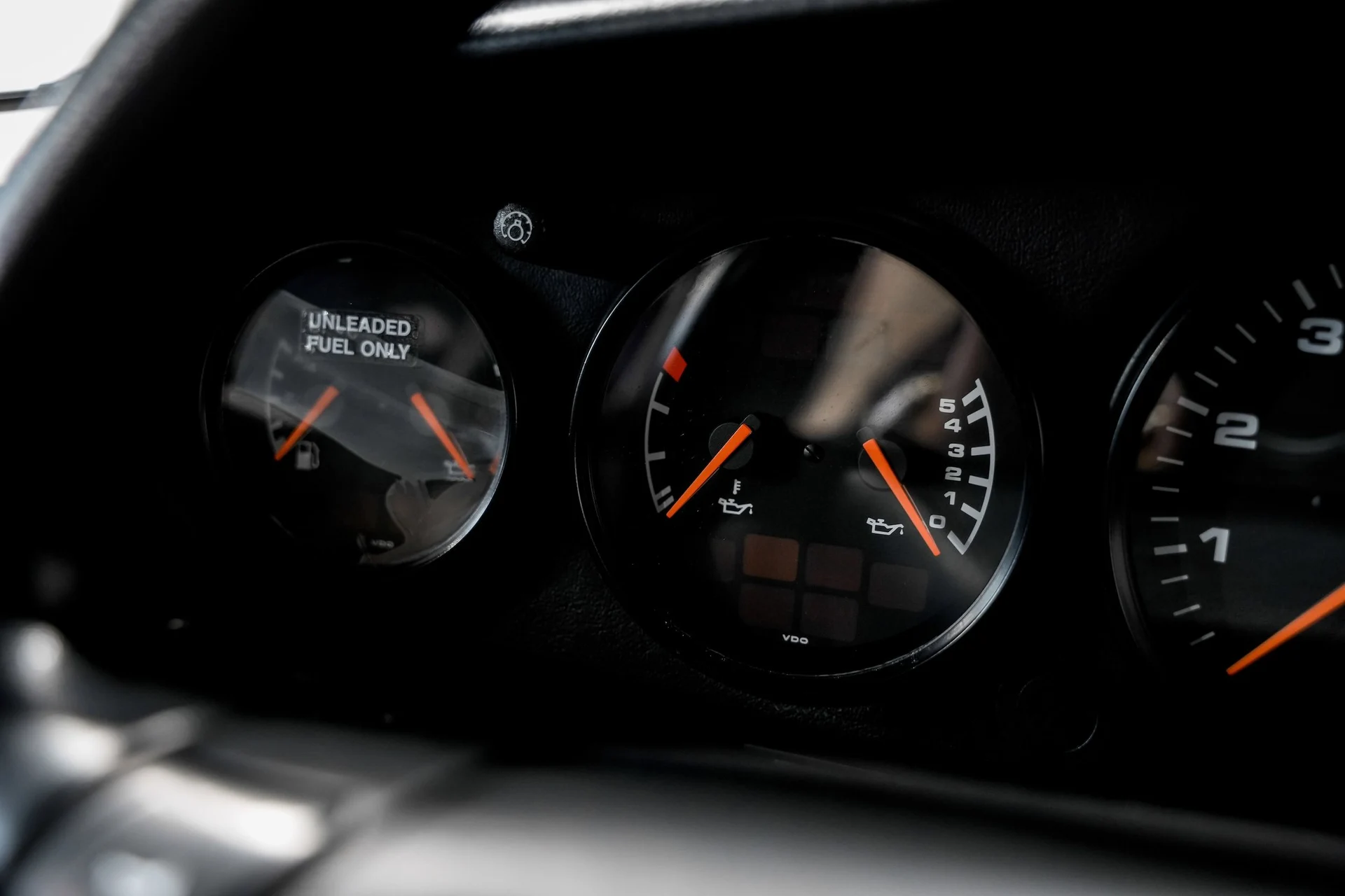 mph010_3010908434_5be6943e501aefaa1276ae80b3c9c125x_a26c0c9e84