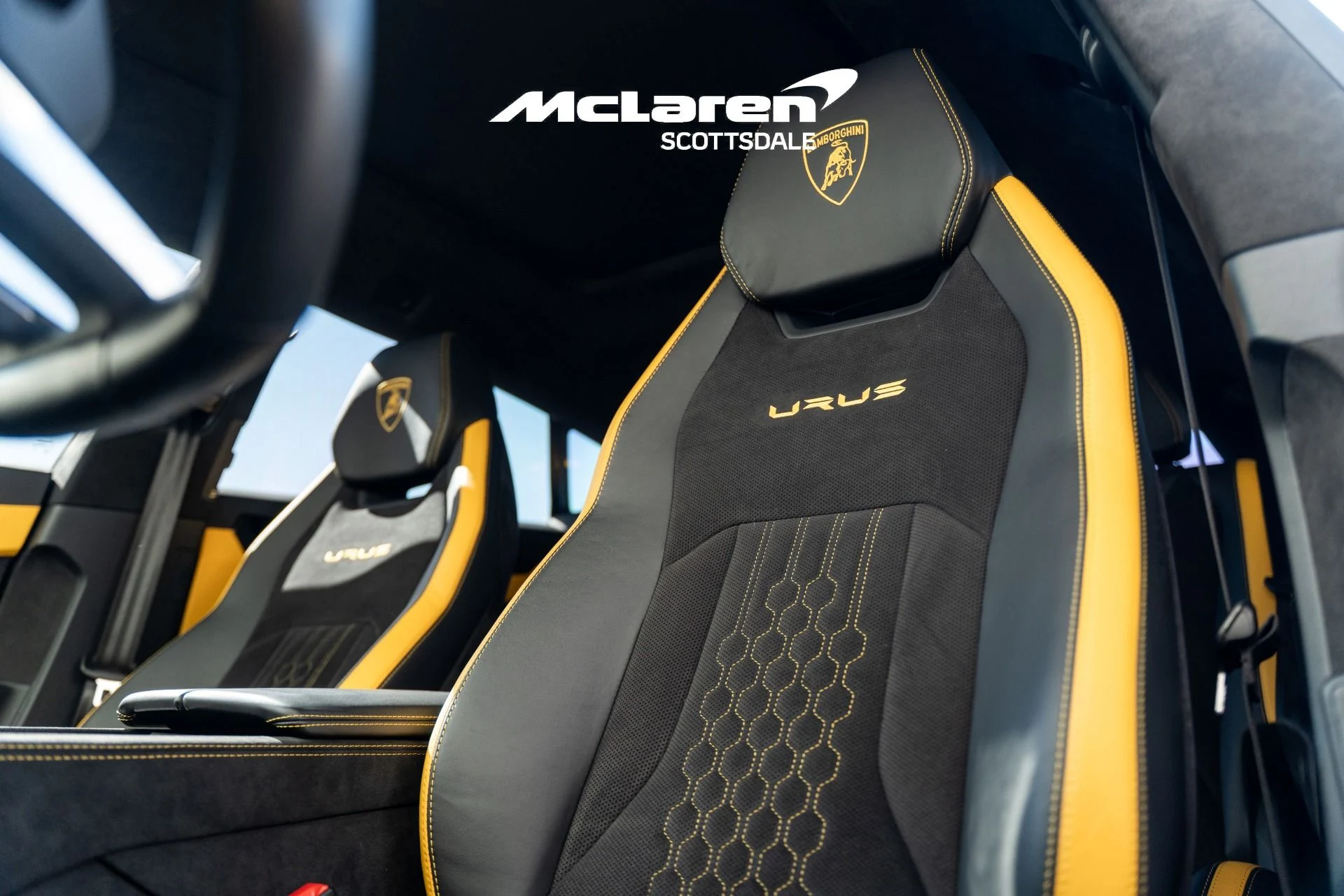 mph010_3011427188_Used_2023_LAMBORGHINI_URUS_S_1774894850_283f2b82c6