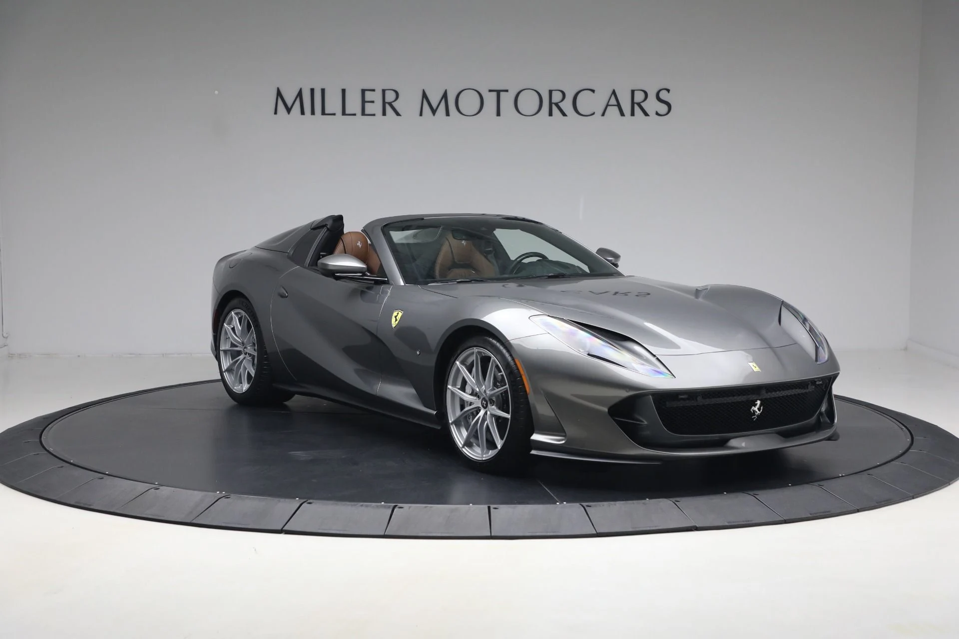 mph010_3016513348_Used_2021_Ferrari_812_GTS_1781727053_eff53fae4f