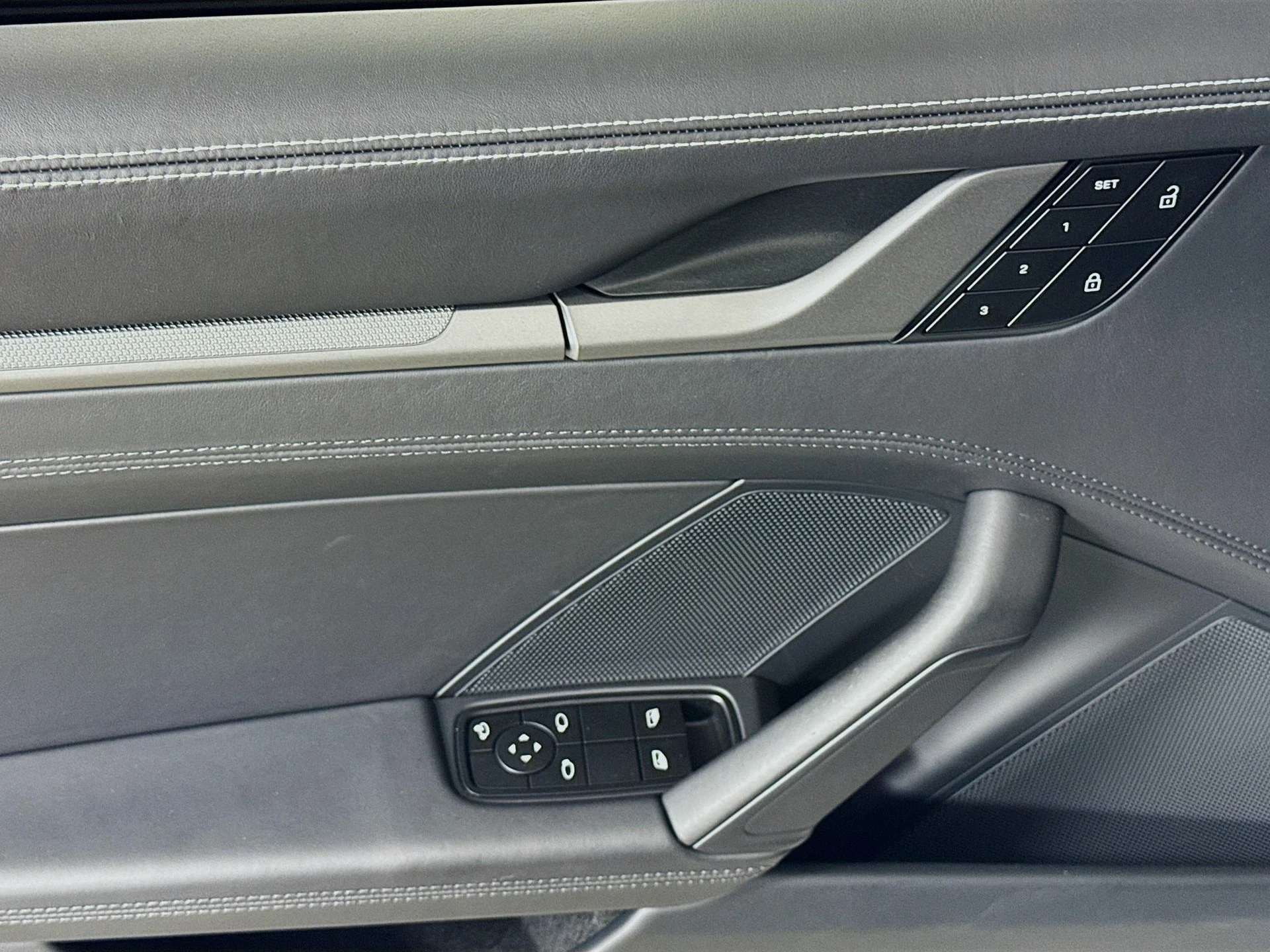 mph010_3016888364_d3f0ac13bb3b41d564a0d53d6c6bd1ddx_66fdd5baa7