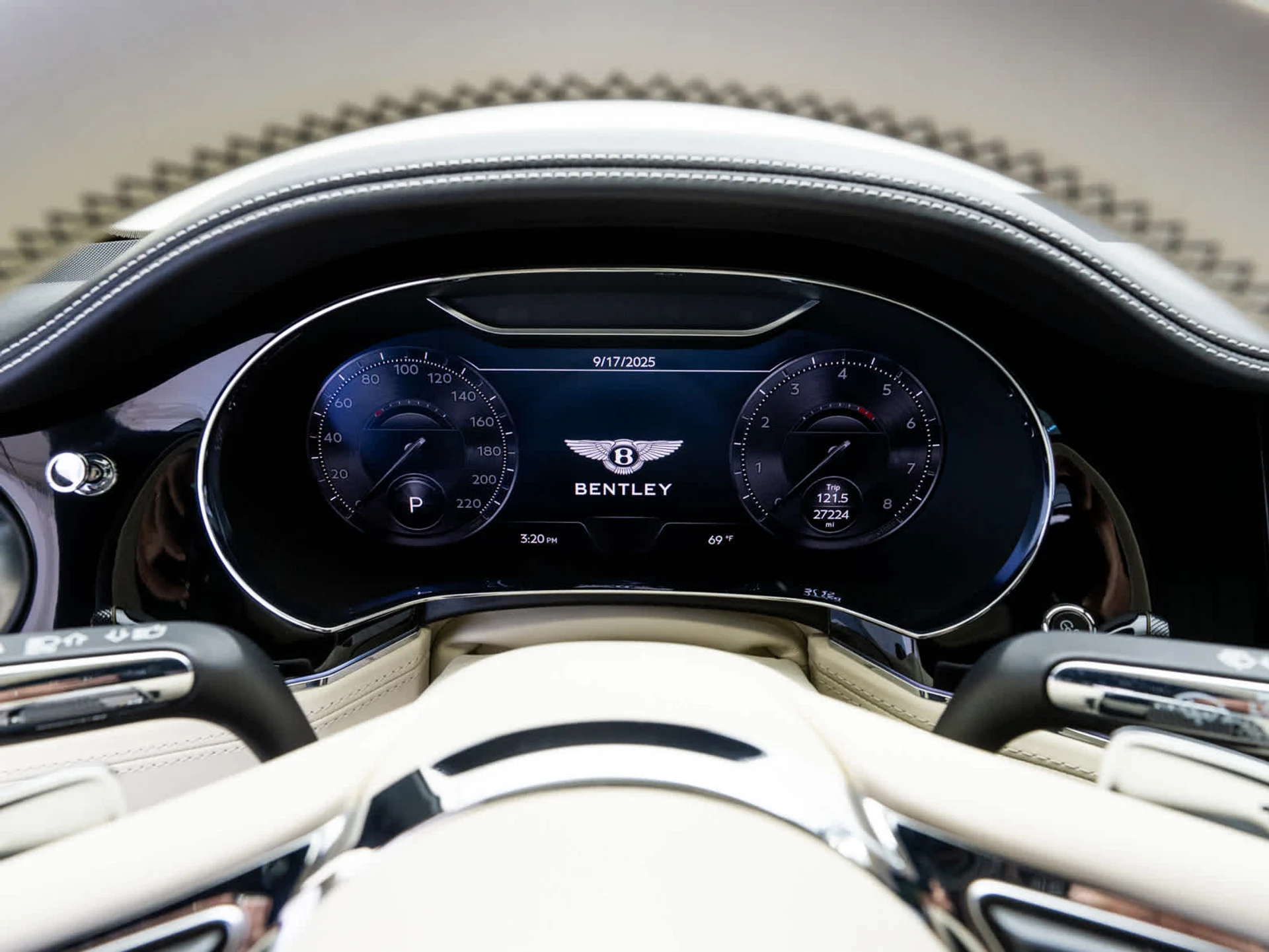 mph010_3022045826_9aaaeccc51177a3626f63d2fe23ef003x_813f08e6f9