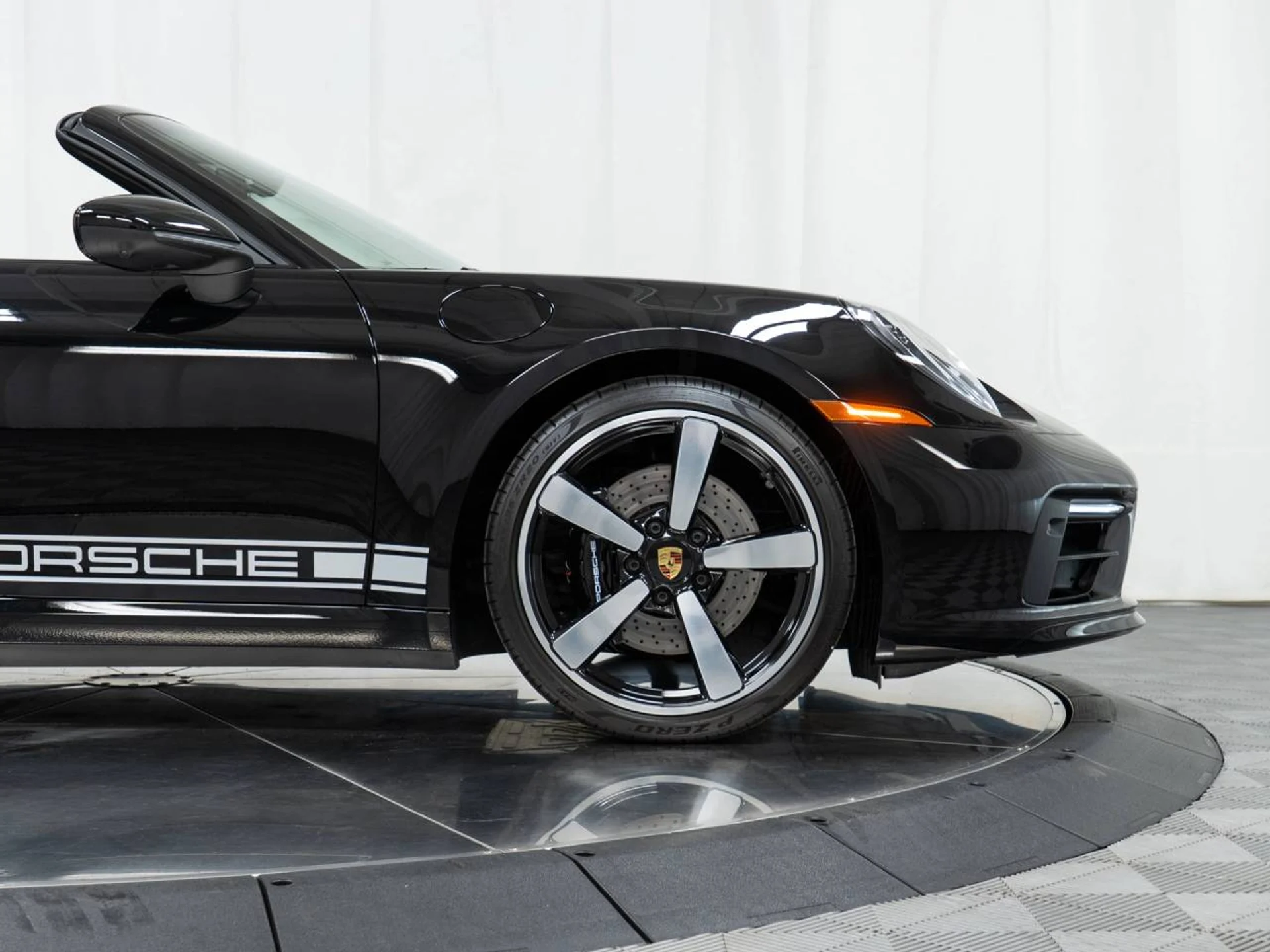 mph010_302385820_1280_793ac0b87c