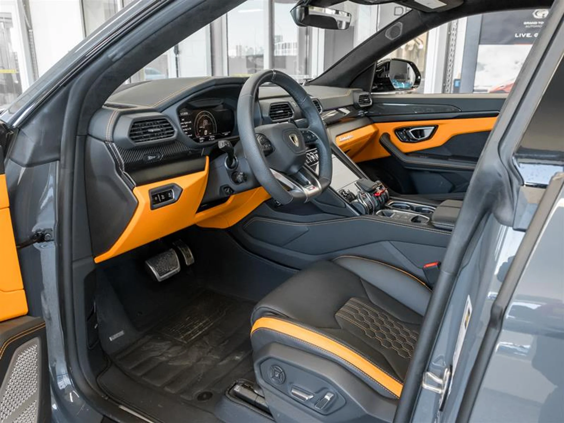 mph010_3026935111_11809803_1612863667_305c2444eb