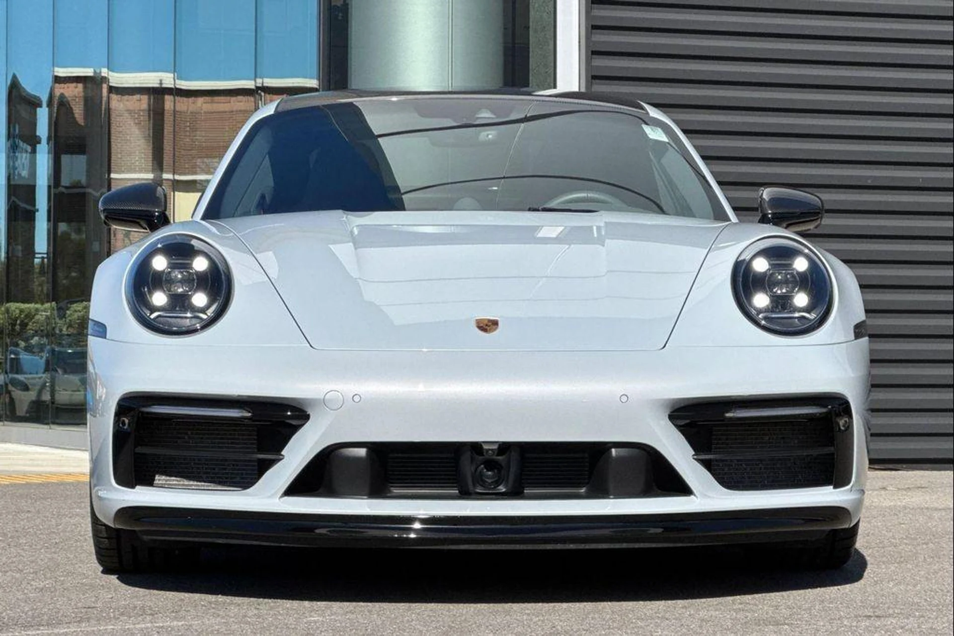 mph010_3032218487_K_Ymx_Wg7d6q_FOV_Zm_Y1g_Ql_Ysp_O_Is_854d886bb4