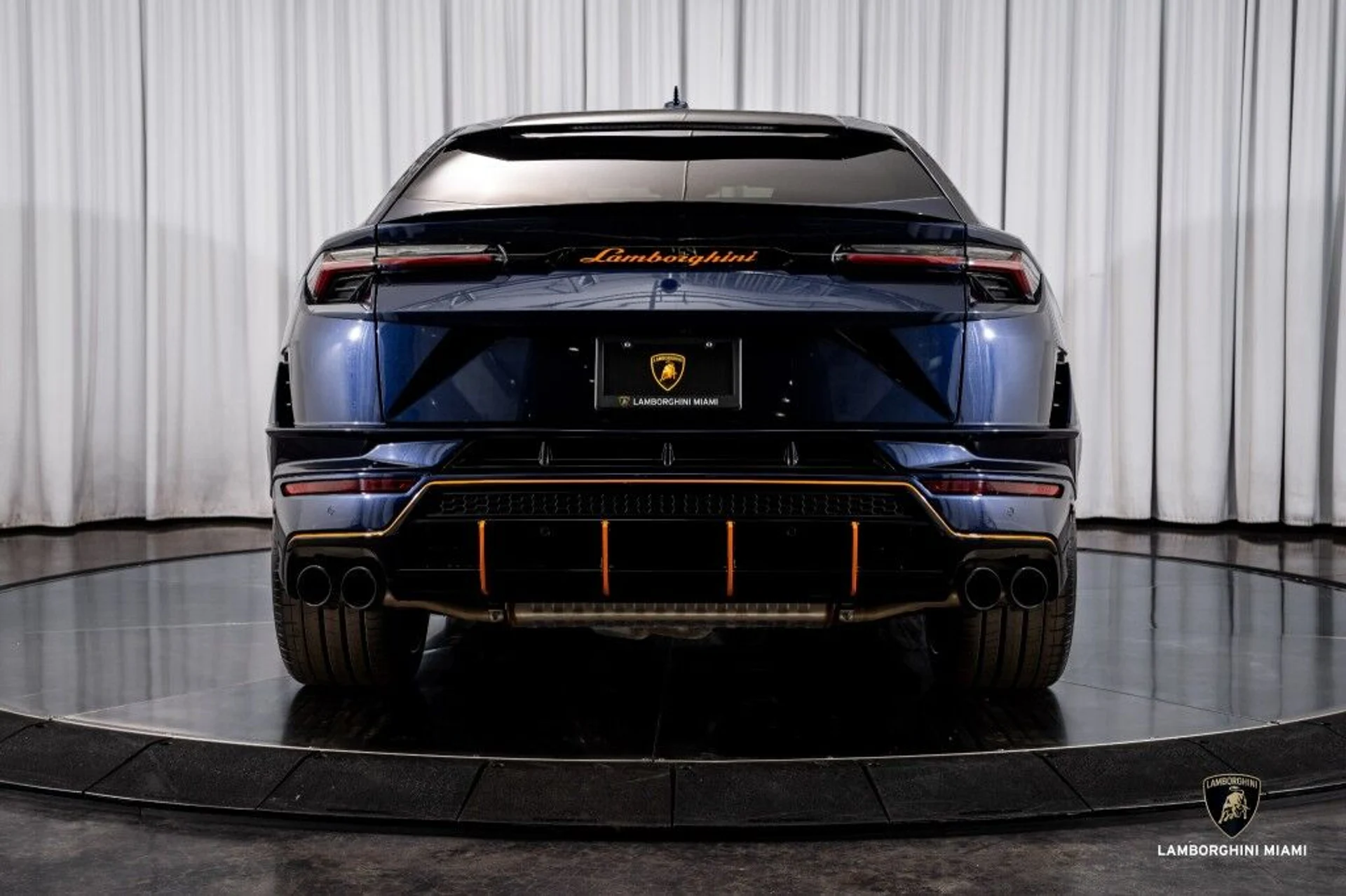 mph010_3032441065_cdd18b1279fcee91799895b3b1390189_2fc565636c