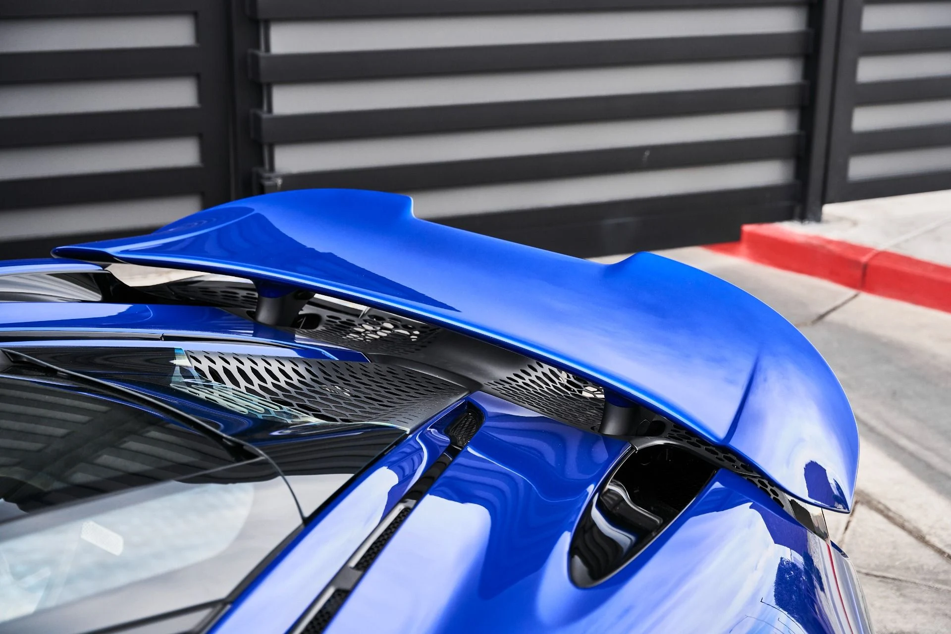 mph010_303456687_Used_2024_Mc_Laren_750_S_1775005999_f411e9e791