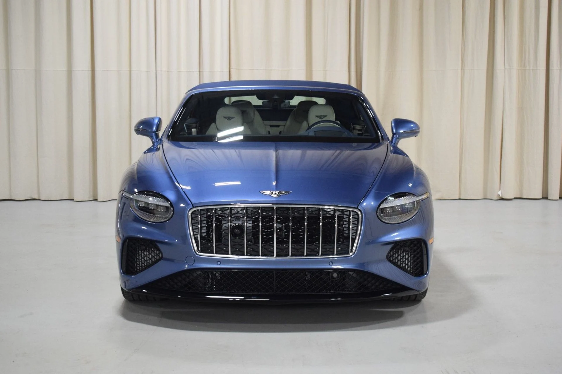 mph010_3056084759_ee925b385c44531fb6b57453b79d37dbx_f5198c12f4