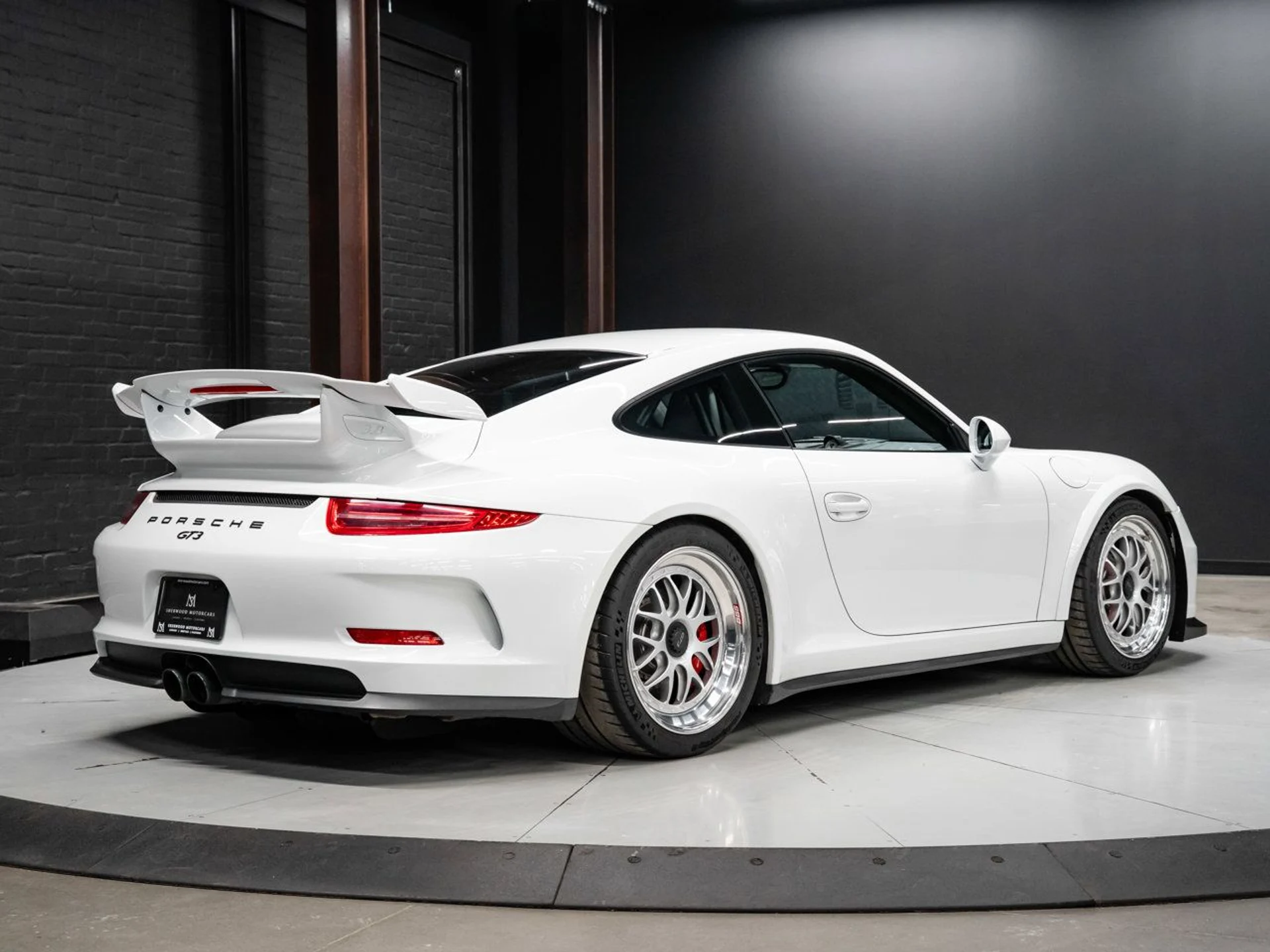 mph010_3061188941_porsche_911_2015_e7ebf88dec