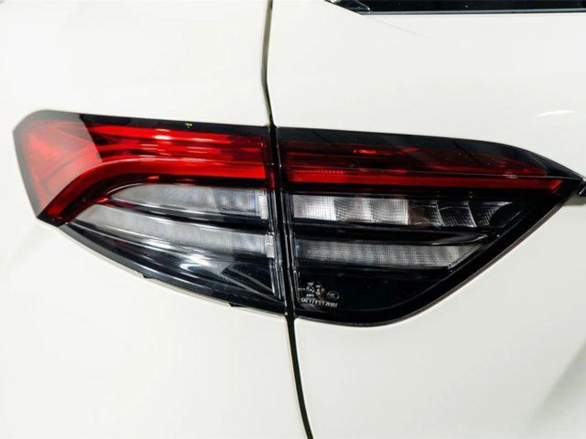 mph010_3061277783_f_f8_B2r7_QQ_Lk4_HEEL_Ue1x7_Q_Sqi_U_b89ff9a942