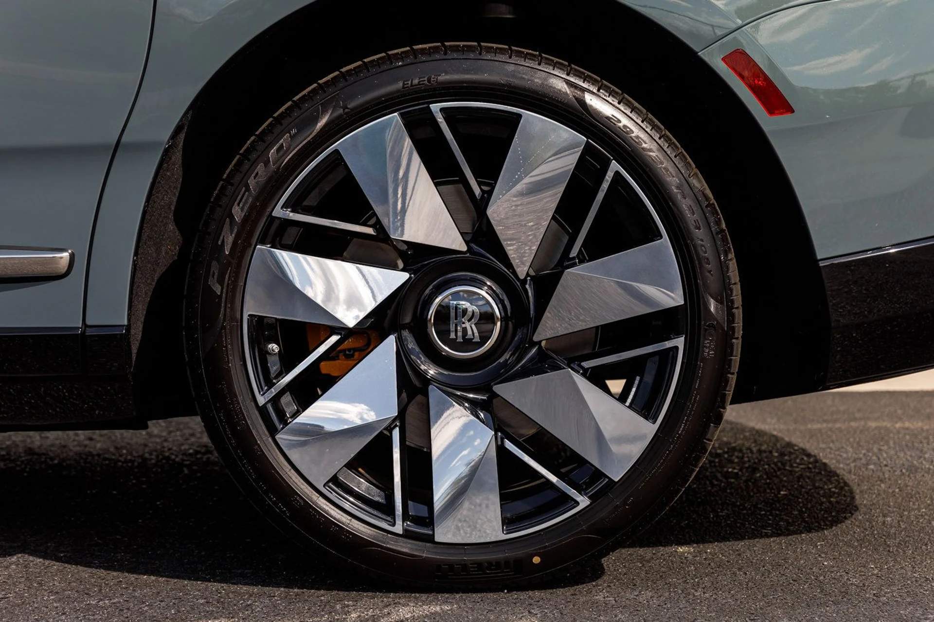 mph010_30658513_6c759d8382f018b2d8156d9c5ac87cbcx_5d9783d468