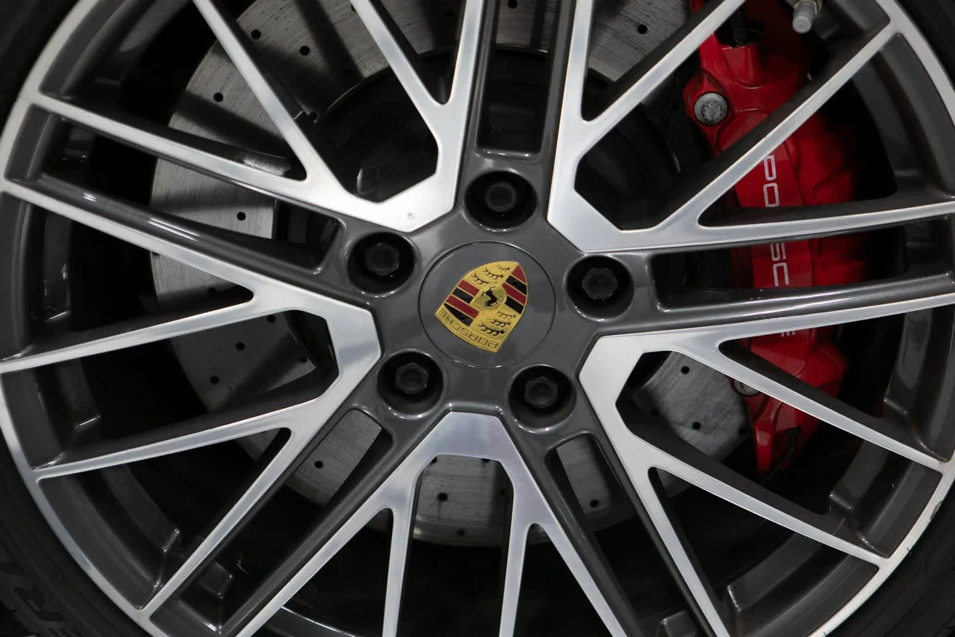 mph010_3076676848_a7a2c8efecf16f20183427d4ab100425x_04f76e61ef