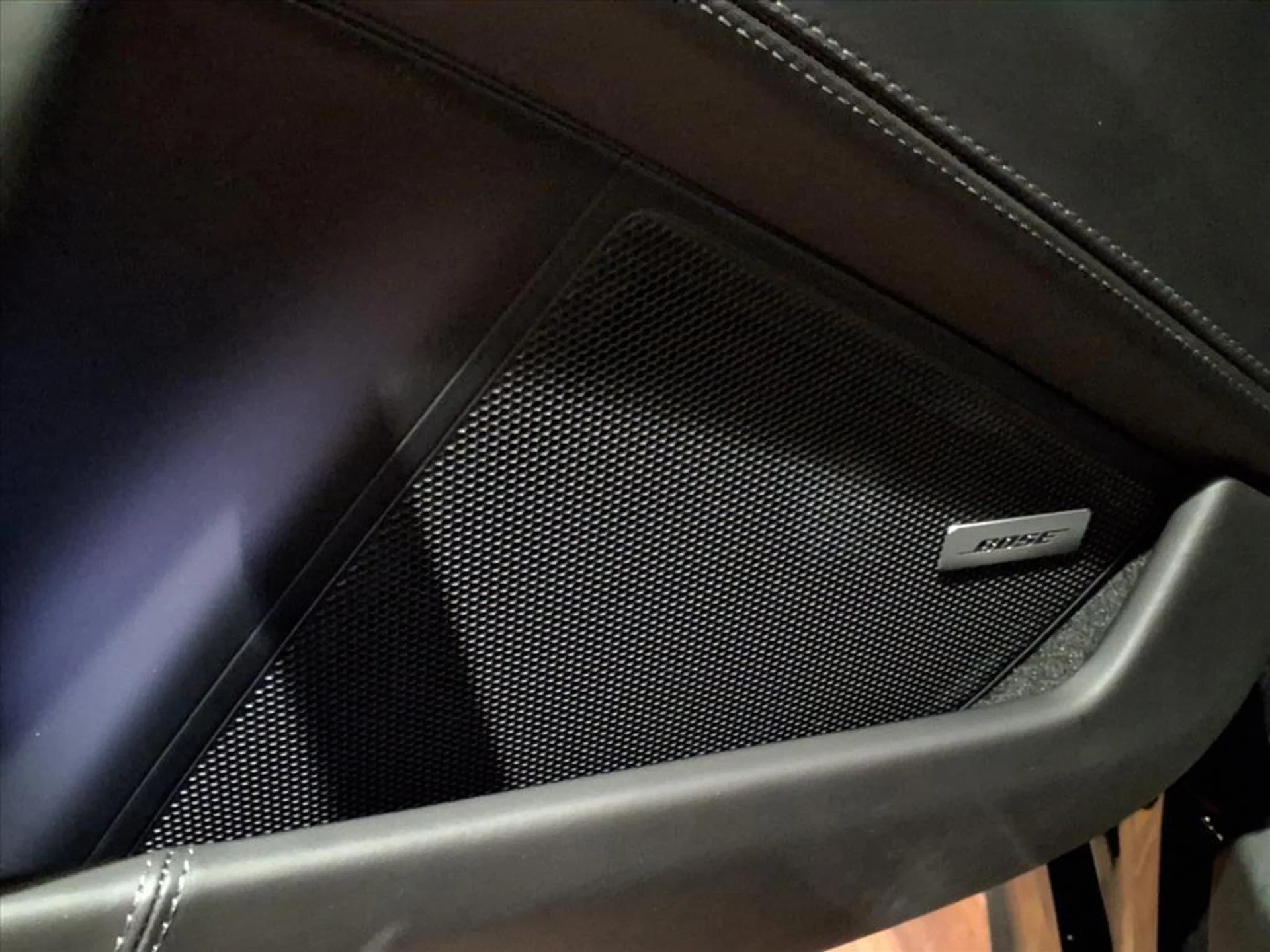 mph010_3078004594_6475e70b58e99bf31a2a6dfffd1fbcec_c00f607199