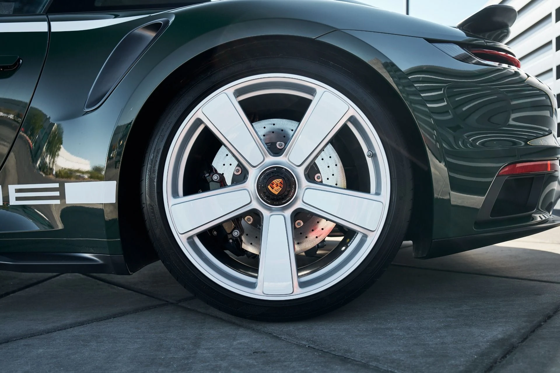 mph010_3079903858_Used_2025_Porsche_911_Turbo_S_1763075493_15868888a7