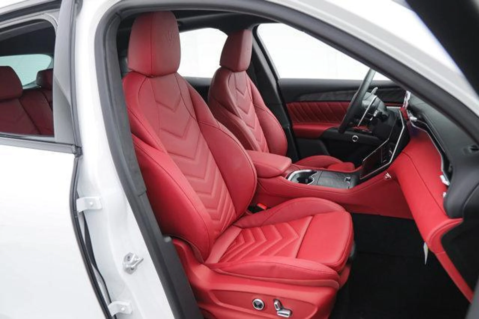 mph010_3088645351_o_Qsh_U_Xqx0k_Vtx_Uol_K_Tn_FC_27z8w_f323523400