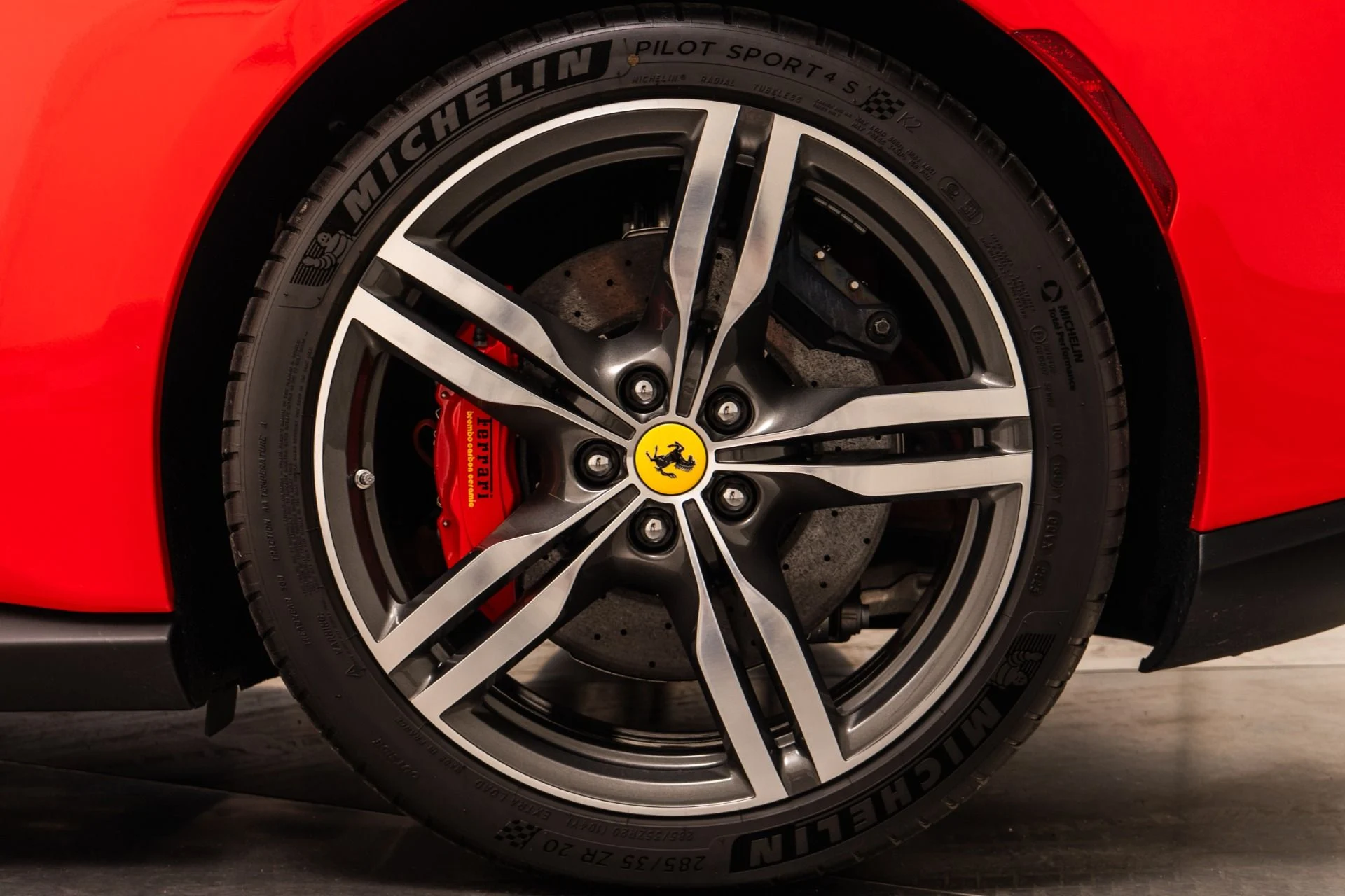 mph010_3090953601_Used_2023_Ferrari_Portofino_M_1759171852_b3a40b2011