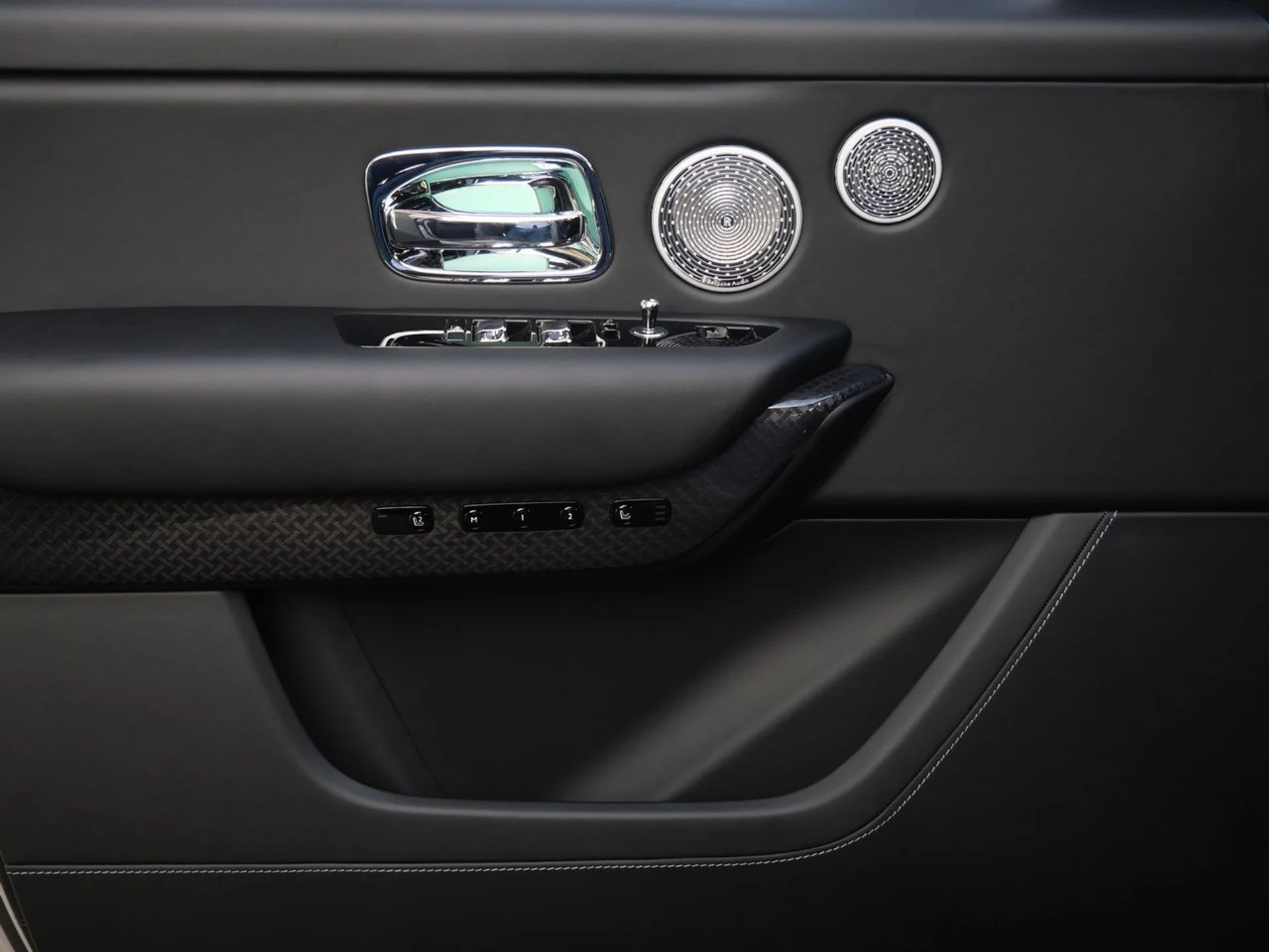 mph010_309368370_0333936ebb985a1fa6bf6361bd02744cx_ceb01712f5