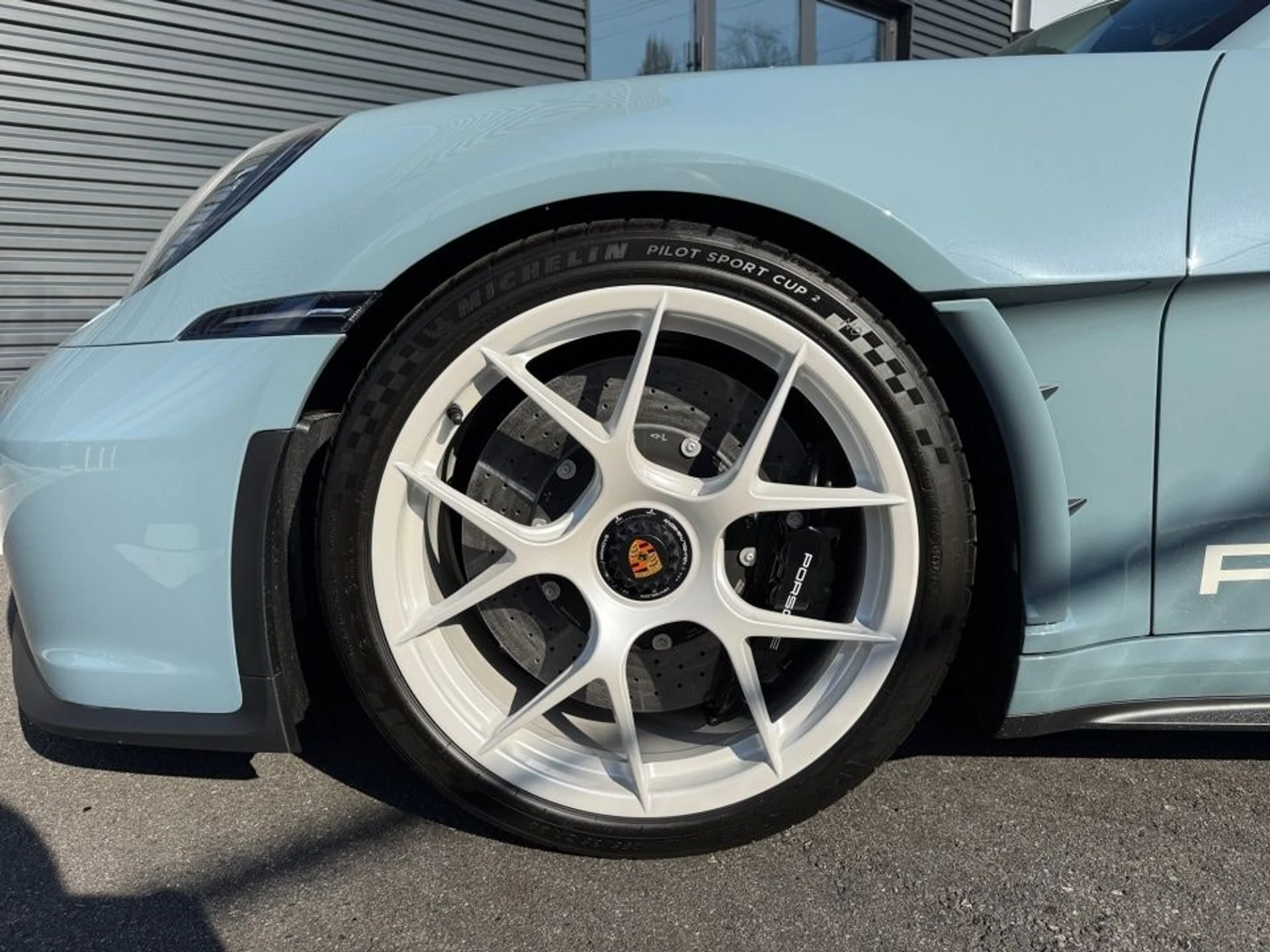 mph010_3095878523_4adb305f5b7d06965c2e9f1f8bb00a13x_1415d2f041