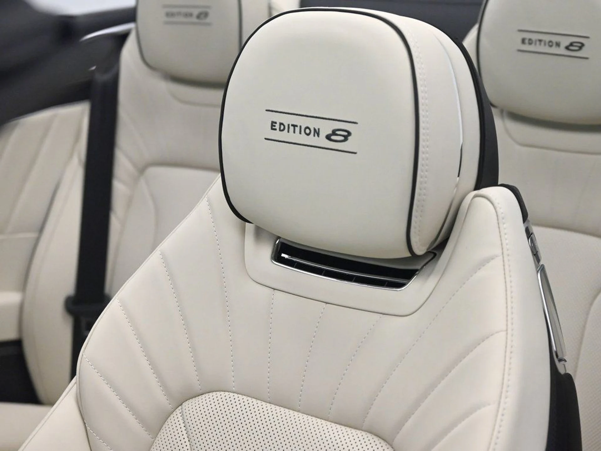 mph010_3098755583_8cc5b9ab7db64631b785f2a503f9bc8a_77756f5d90