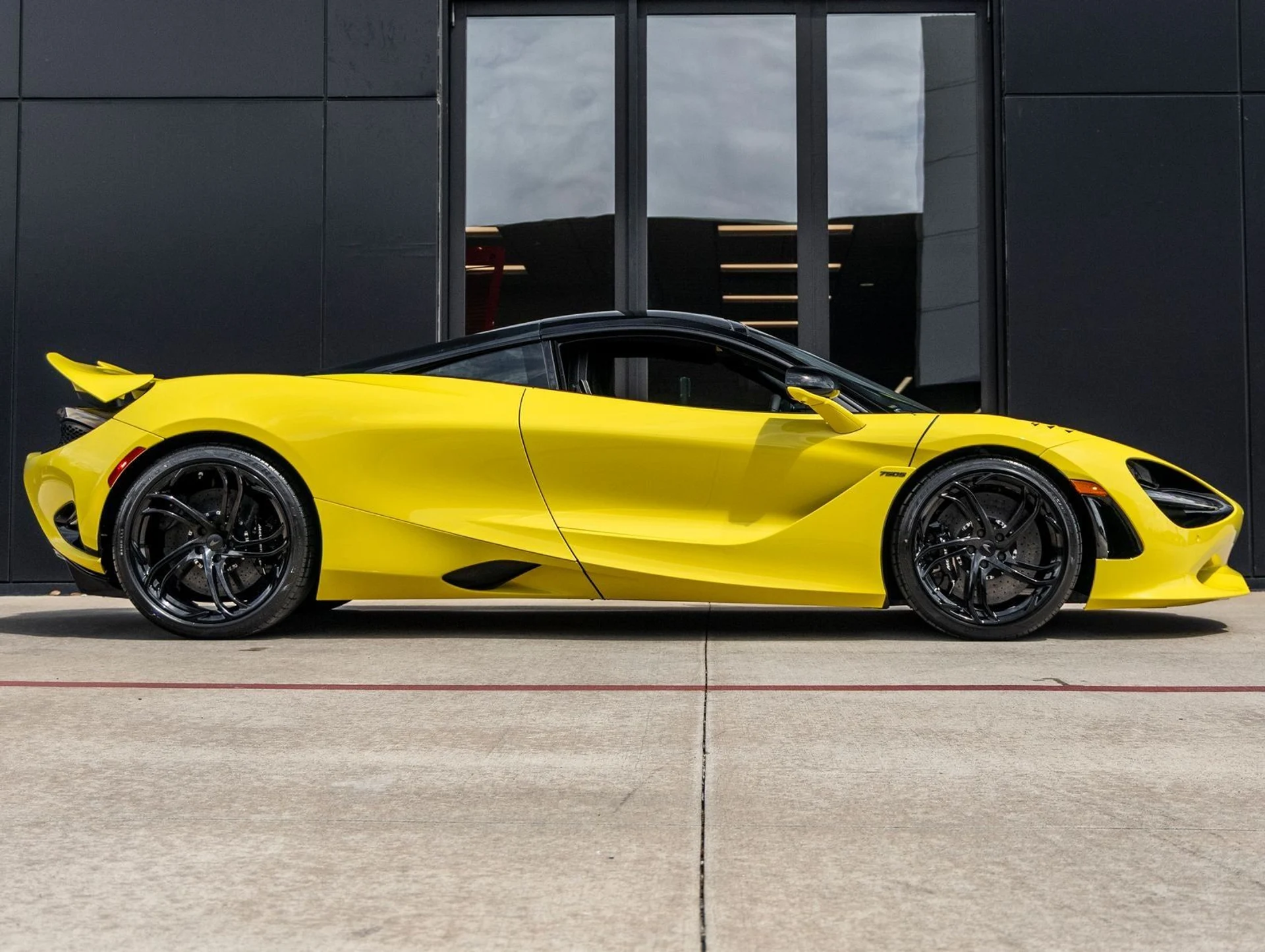 mph010_310299429_11_8f43dd1762