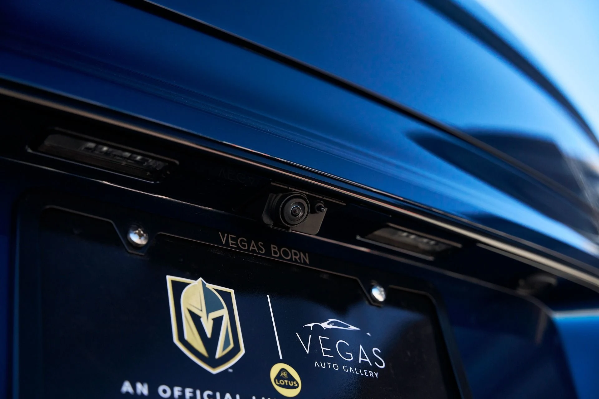 mph010_3108841376_Used_2024_Bentley_Flying_Spur_Mulliner_V8_1768876540_e0c7b9b4e5