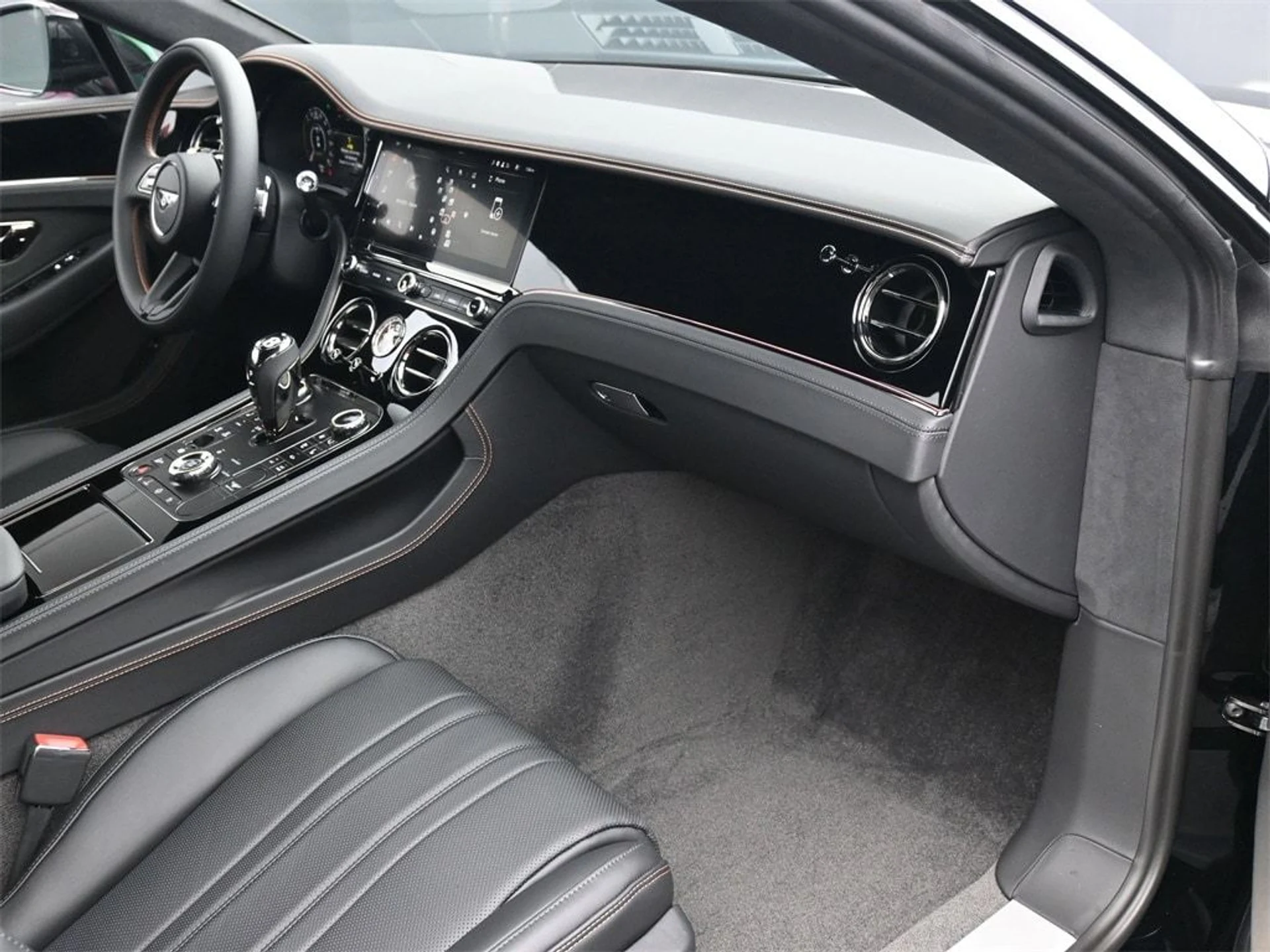 mph010_3109379265_9253beaccb11ae8c9731e89bd426f349x_9387524b32