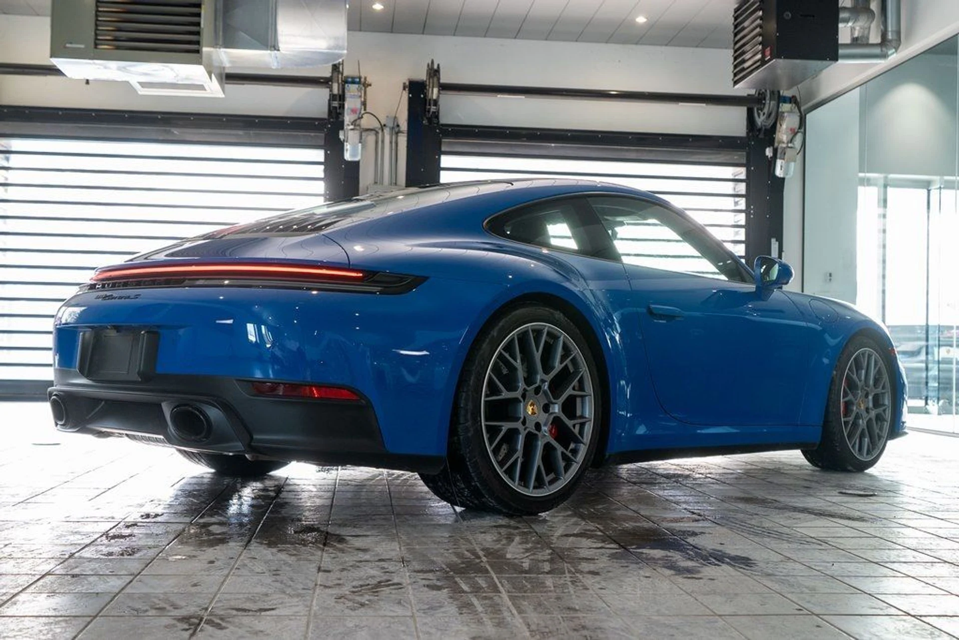 mph010_3117925783_78f1f927c0f7eb34b9404221814ce6f4_b68bf96e83