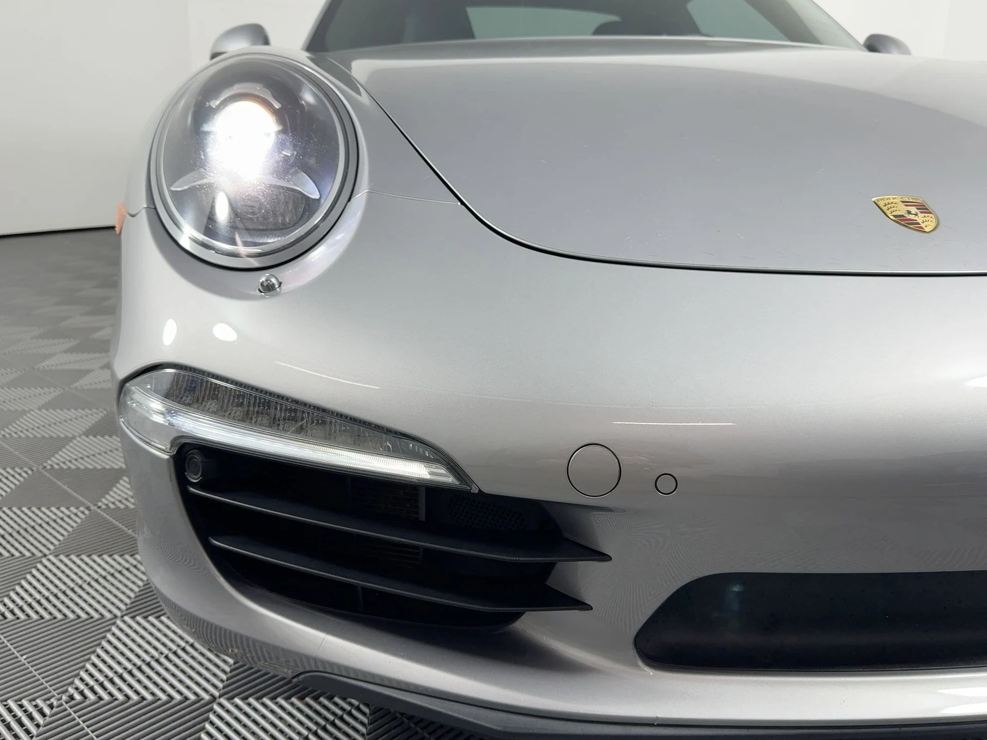 mph010_311976577_1a5d778dc619c46c4000395dae01bf7cx_285e8361f7